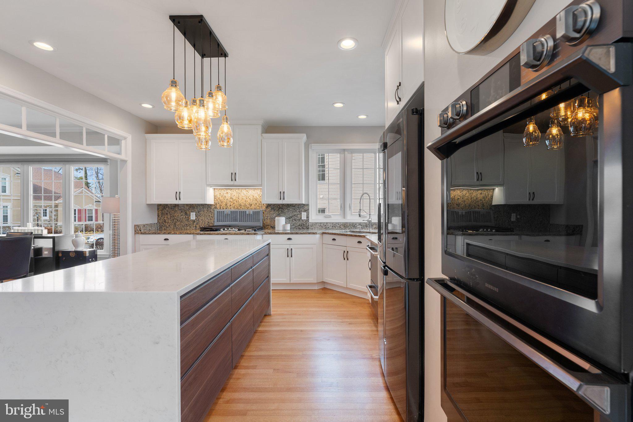 WILLIAMS HILL - Residential