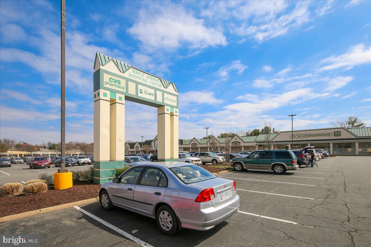 WILLIAMS HILL - Residential