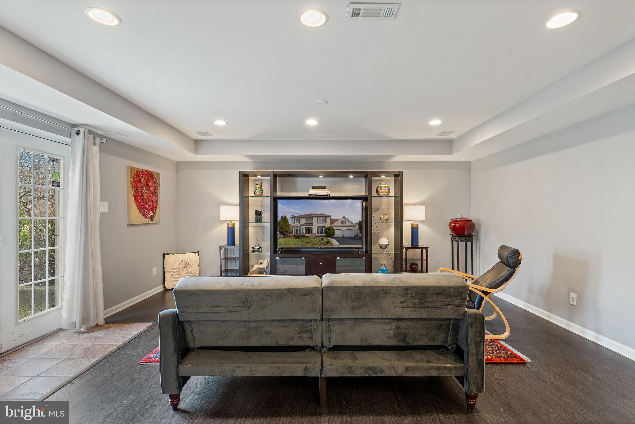 WILLIAMS HILL - Residential