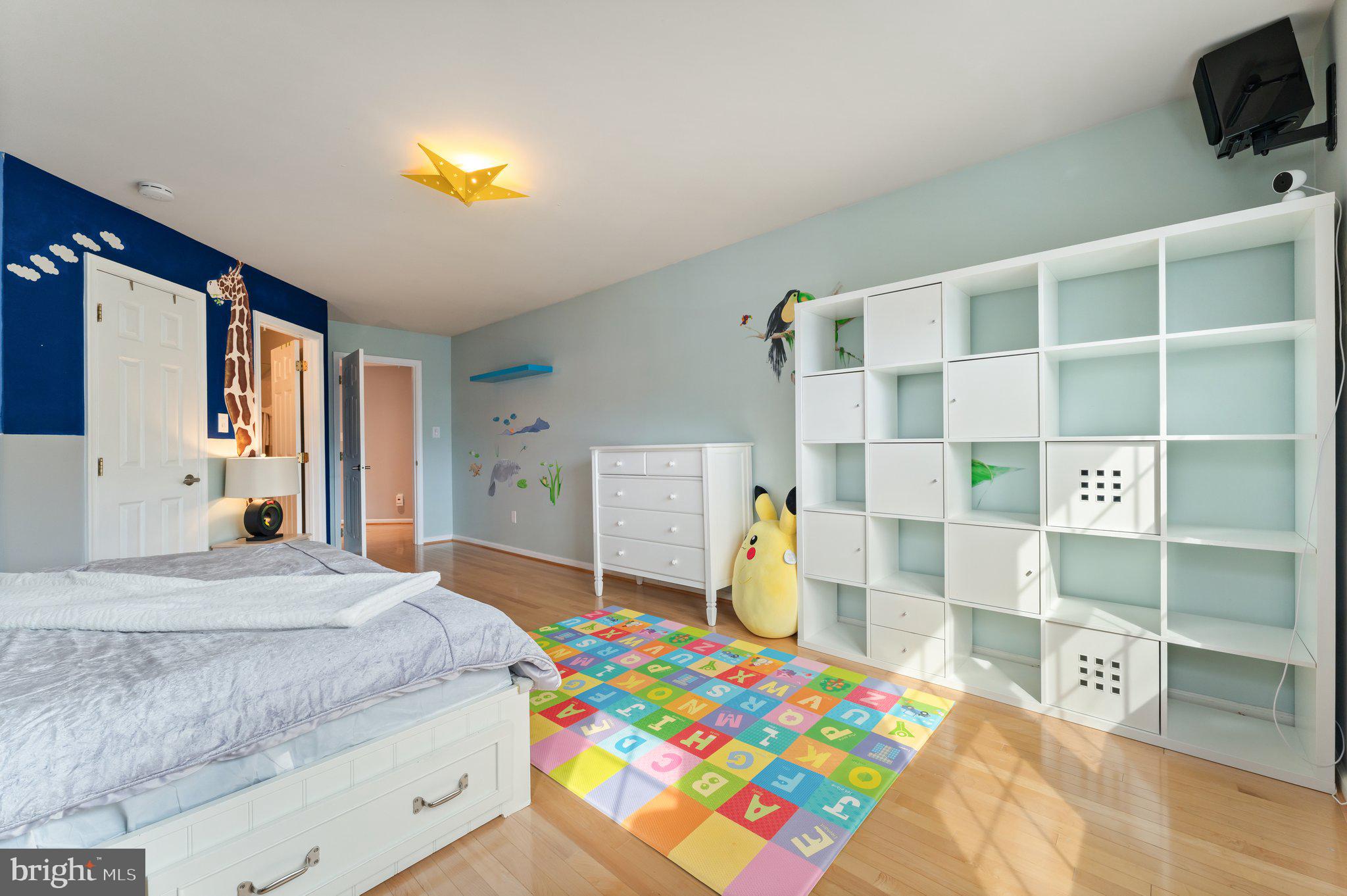 WILLIAMS HILL - Residential