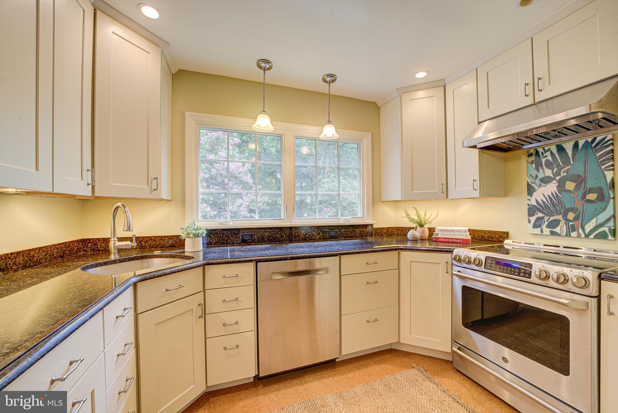 UNIVERSITY PARK - Residential