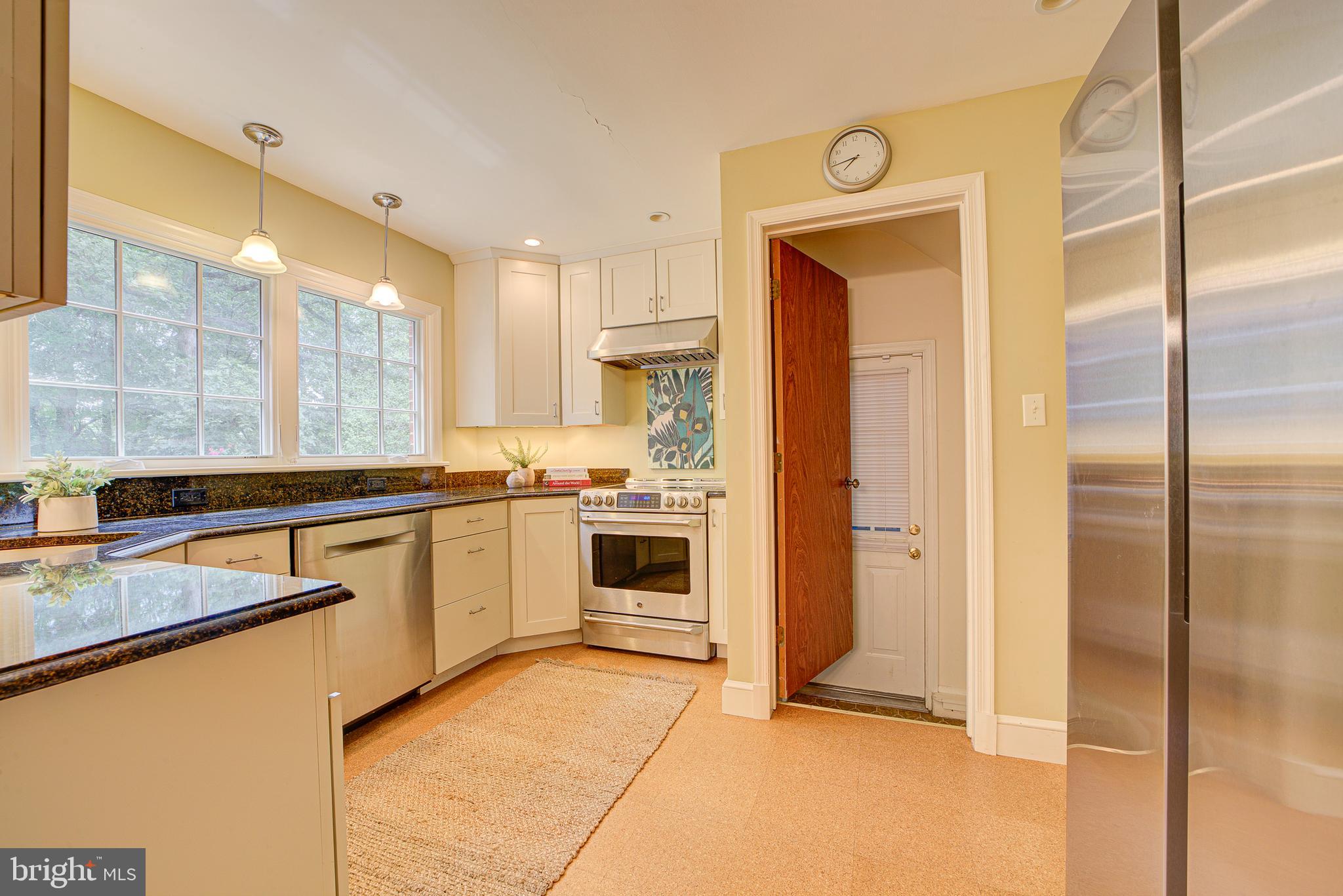 UNIVERSITY PARK - Residential