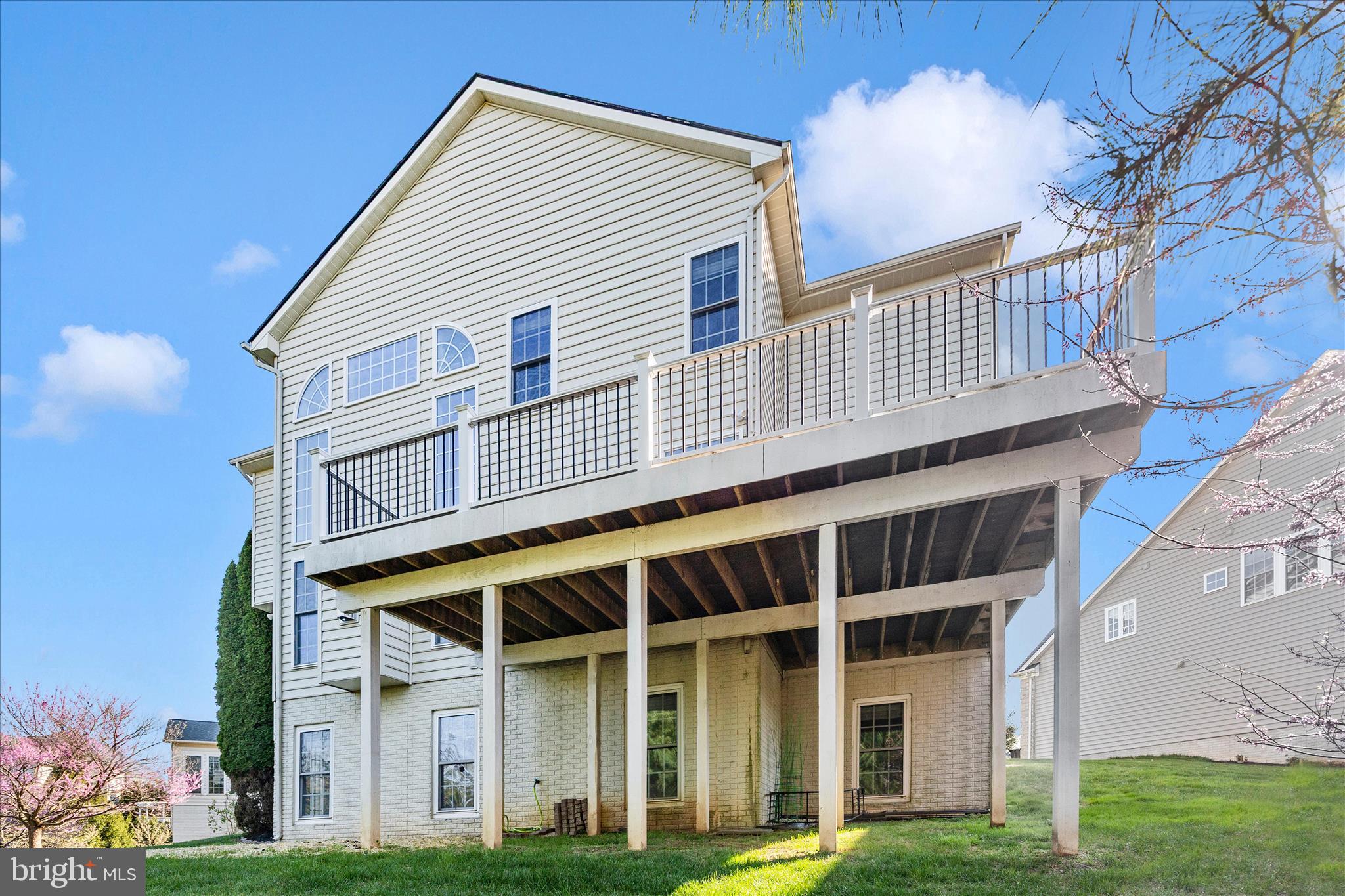 VILLAGES OF URBANA - Residential