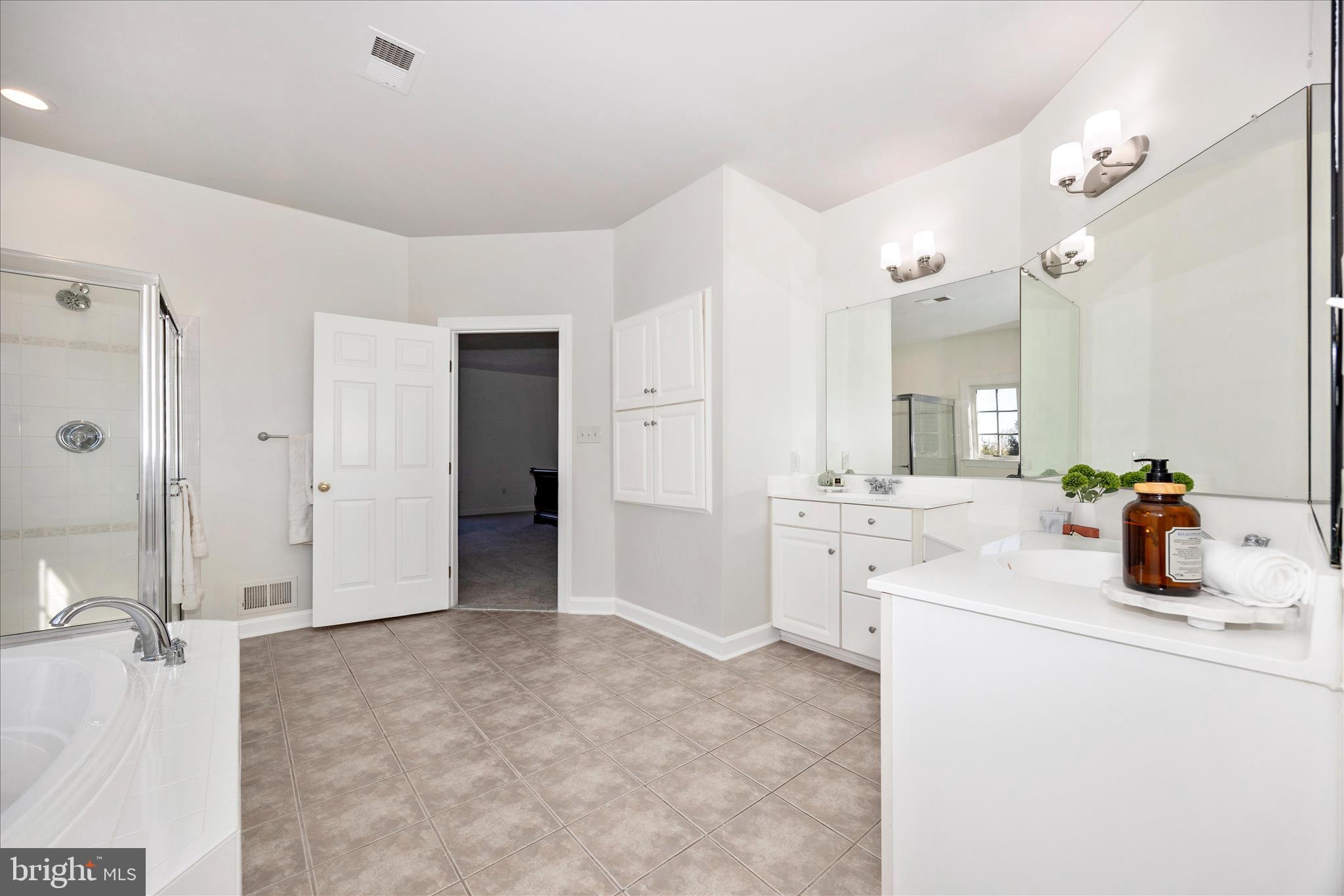 VILLAGES OF URBANA - Residential