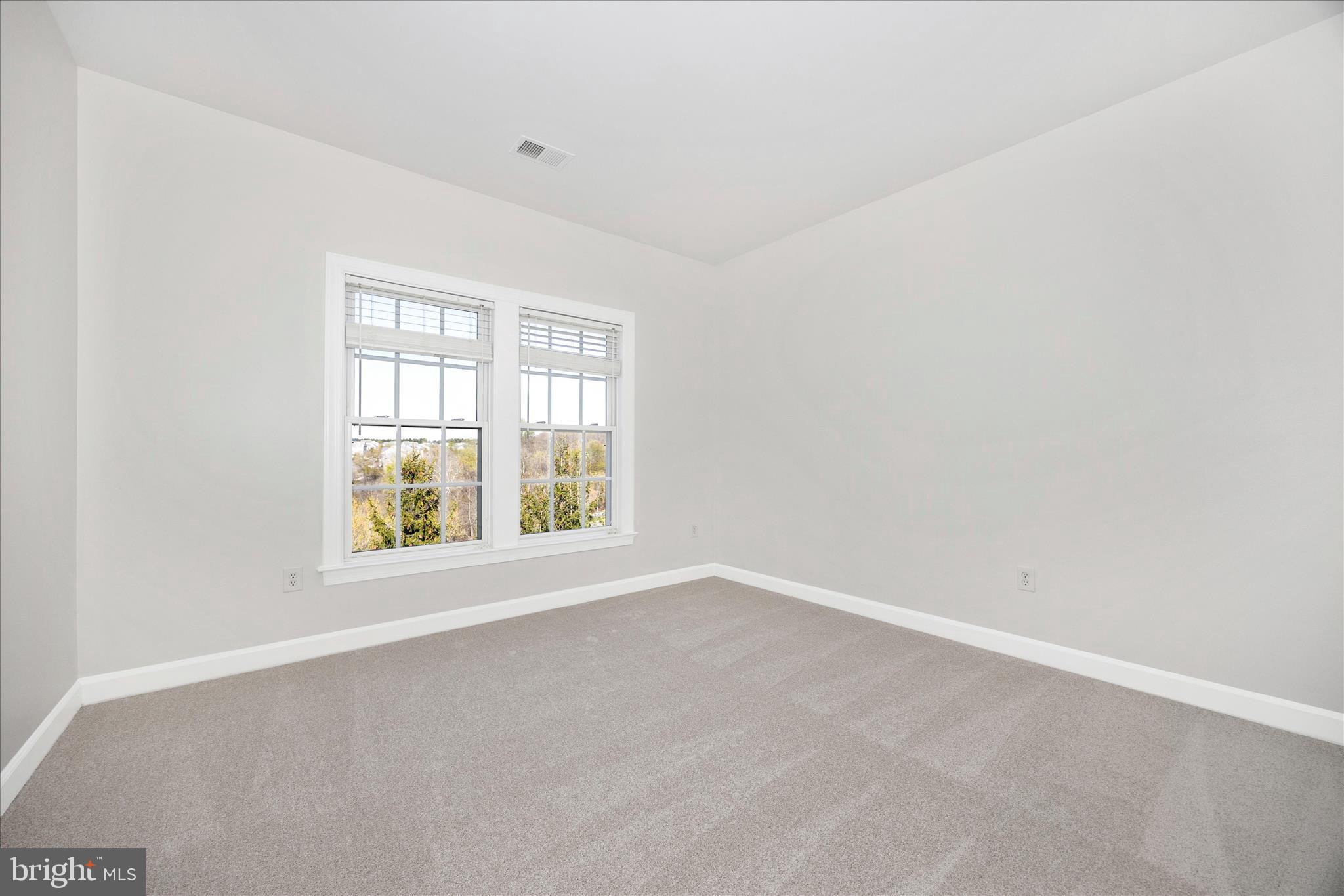 VILLAGES OF URBANA - Residential