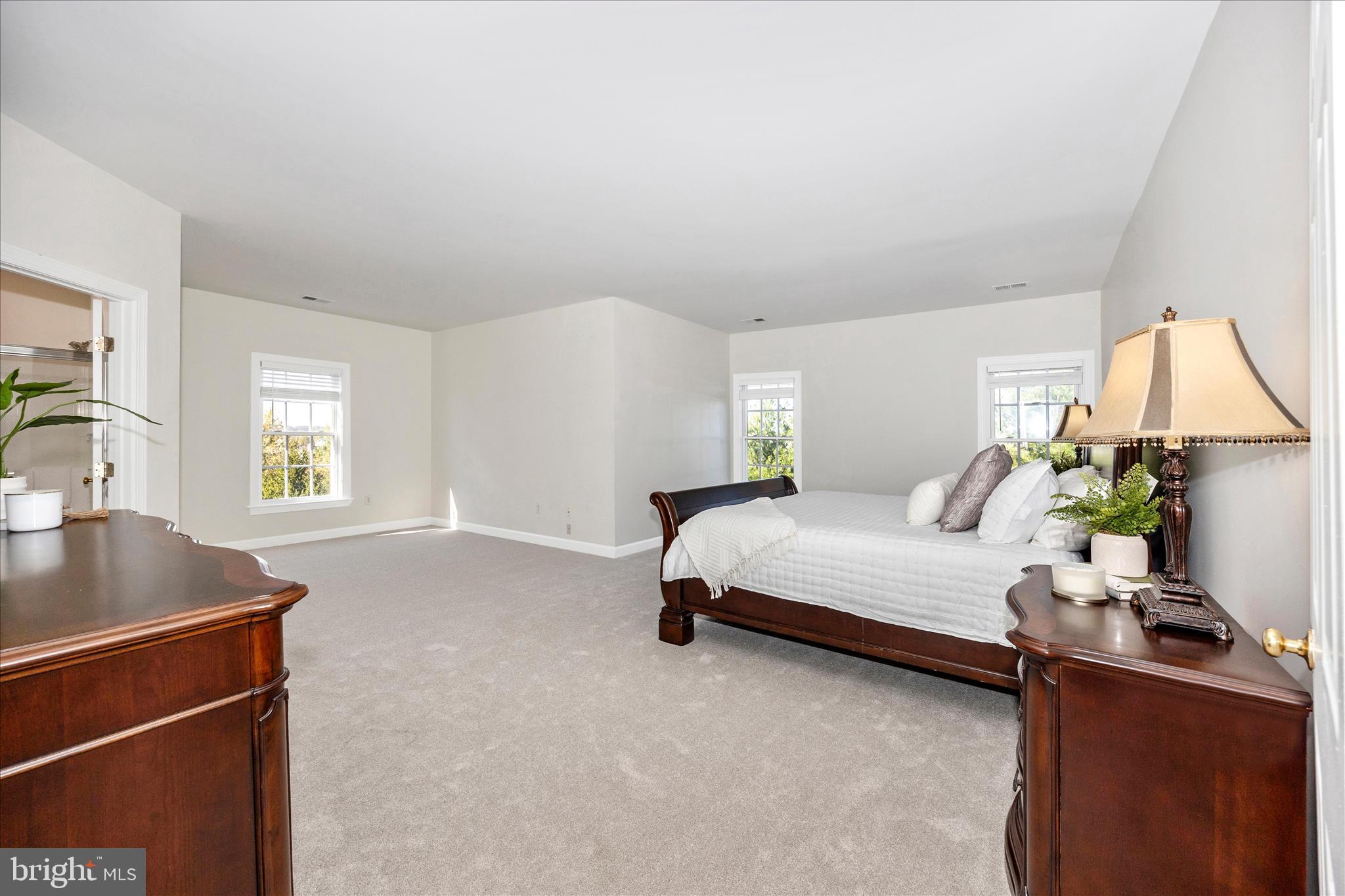 VILLAGES OF URBANA - Residential