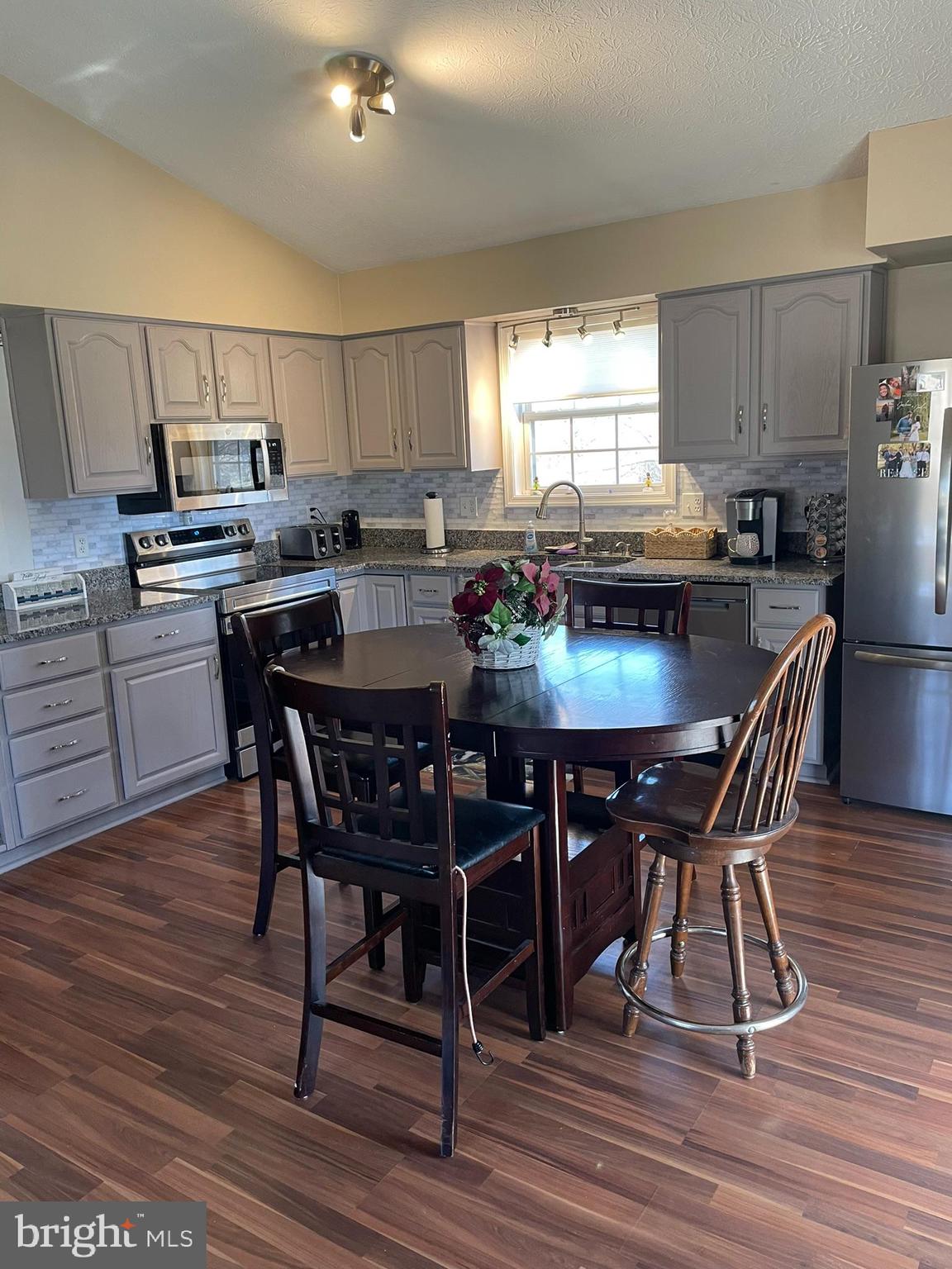 SYLVAN GROVE - Residential