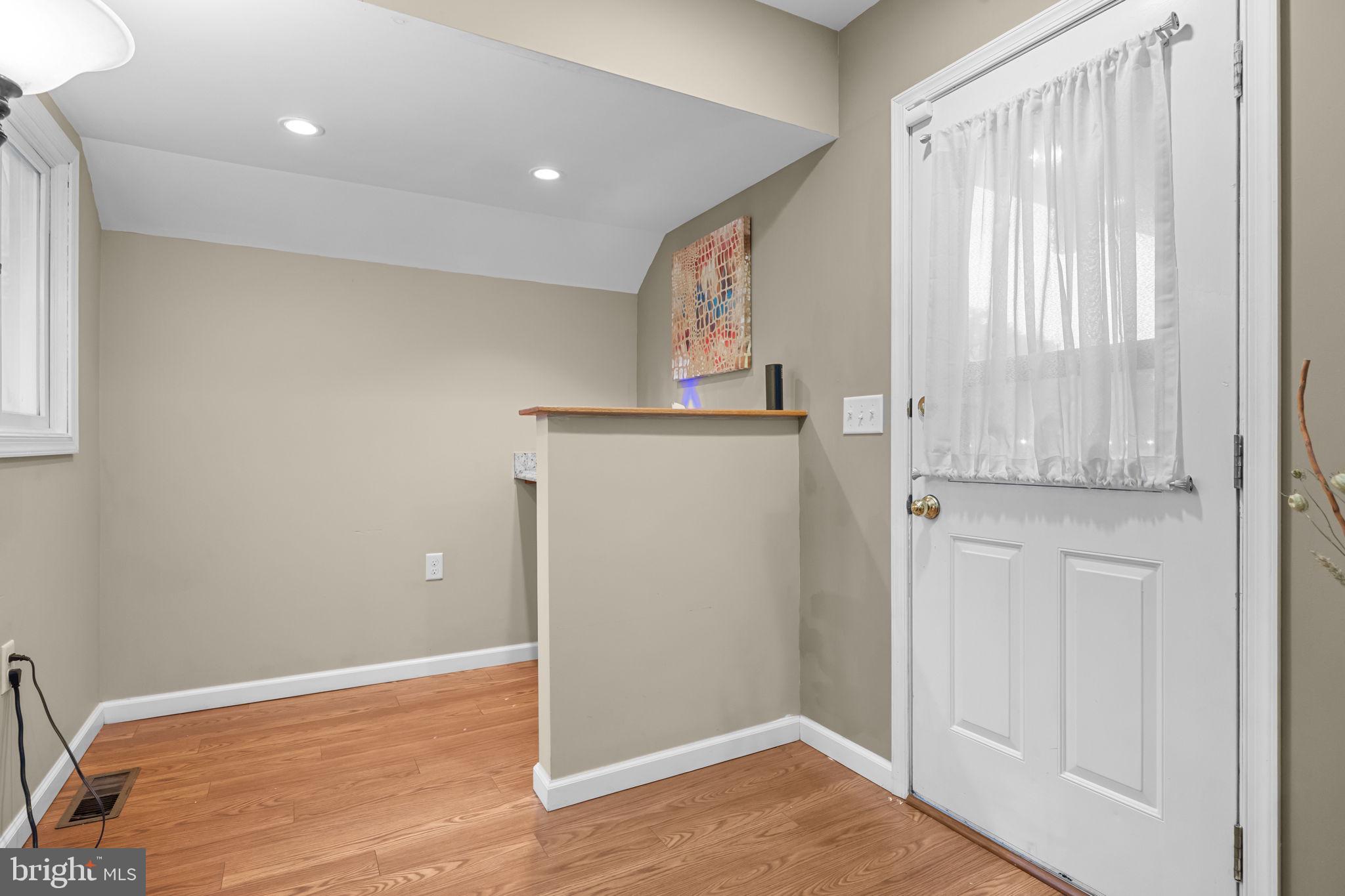 MAKEFIELD RIDGE - Residential