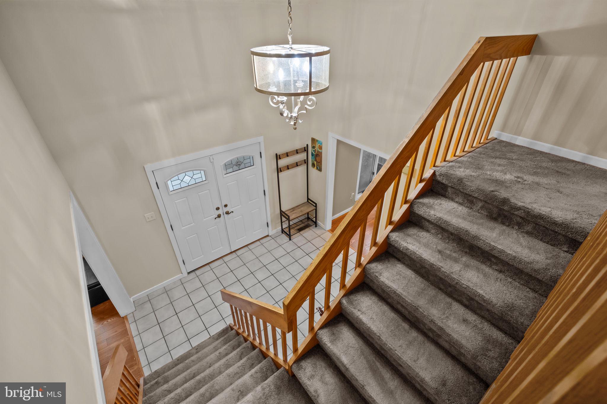 MAKEFIELD RIDGE - Residential