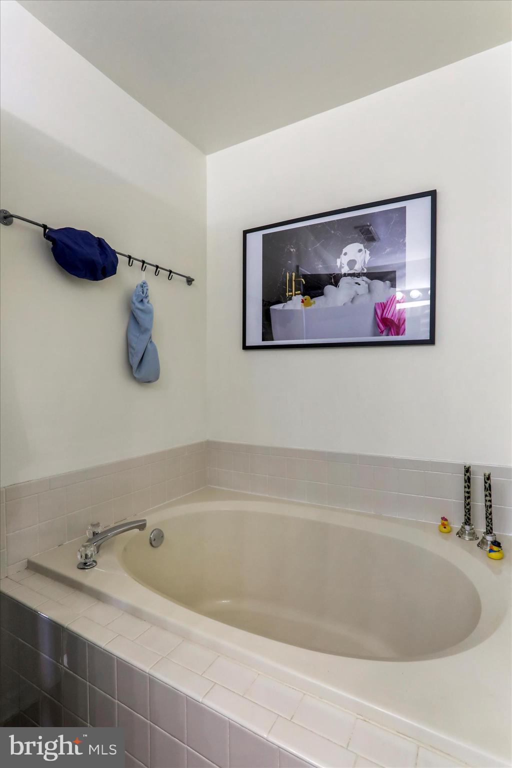 LAUREL RIDGE - Residential