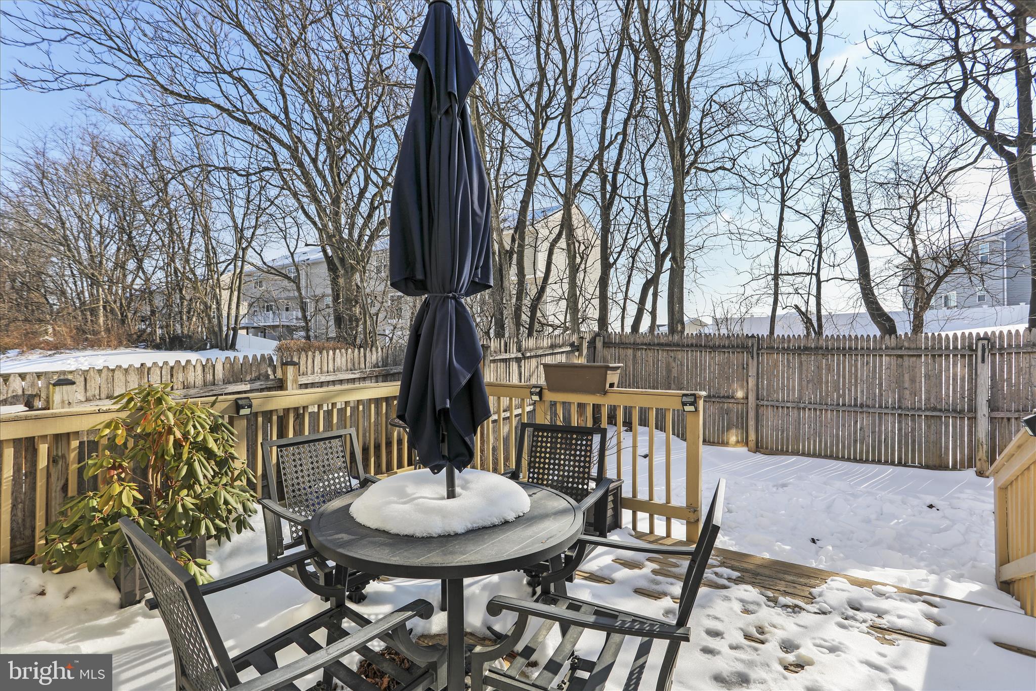 LAUREL RIDGE - Residential