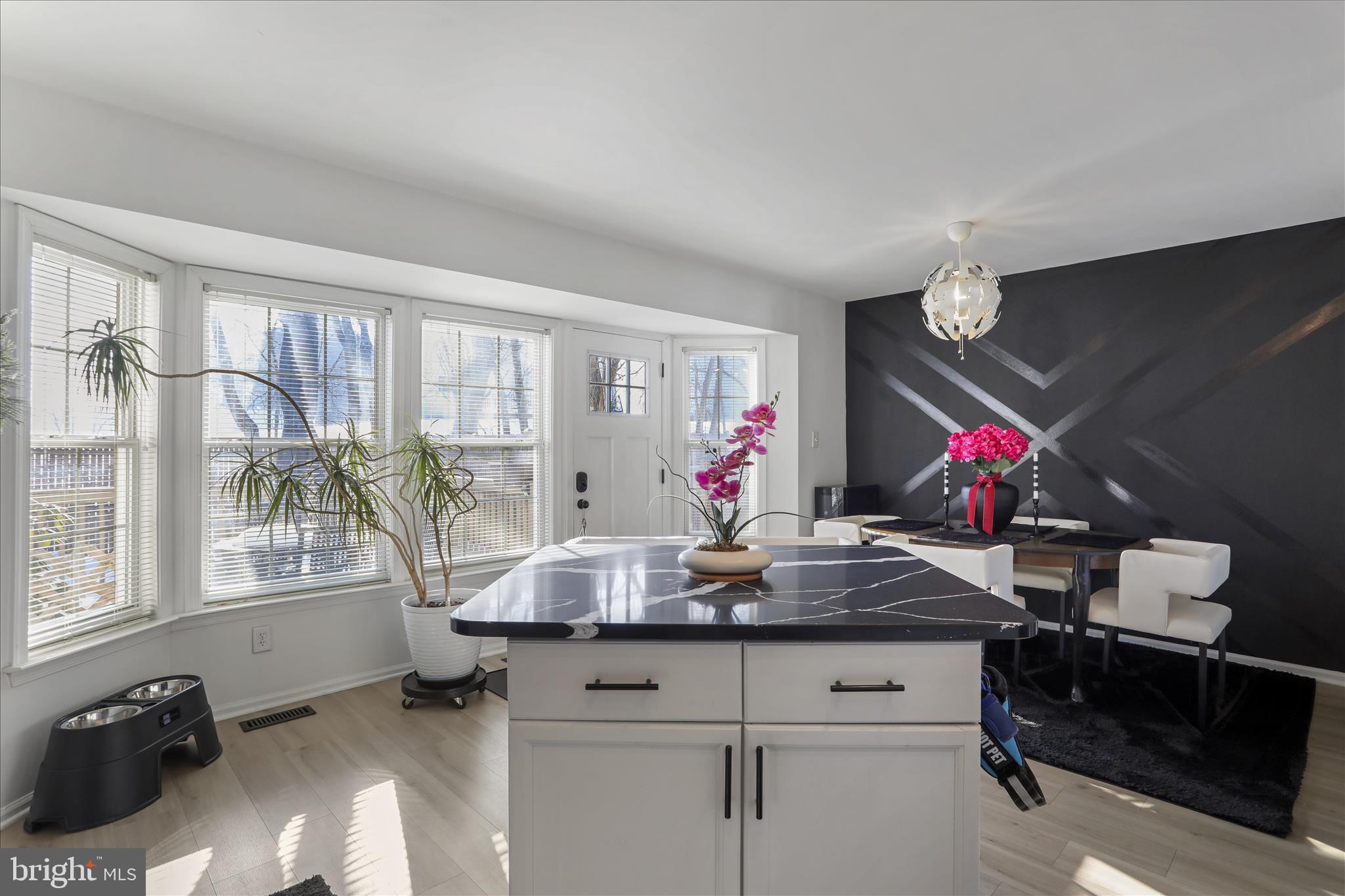 LAUREL RIDGE - Residential