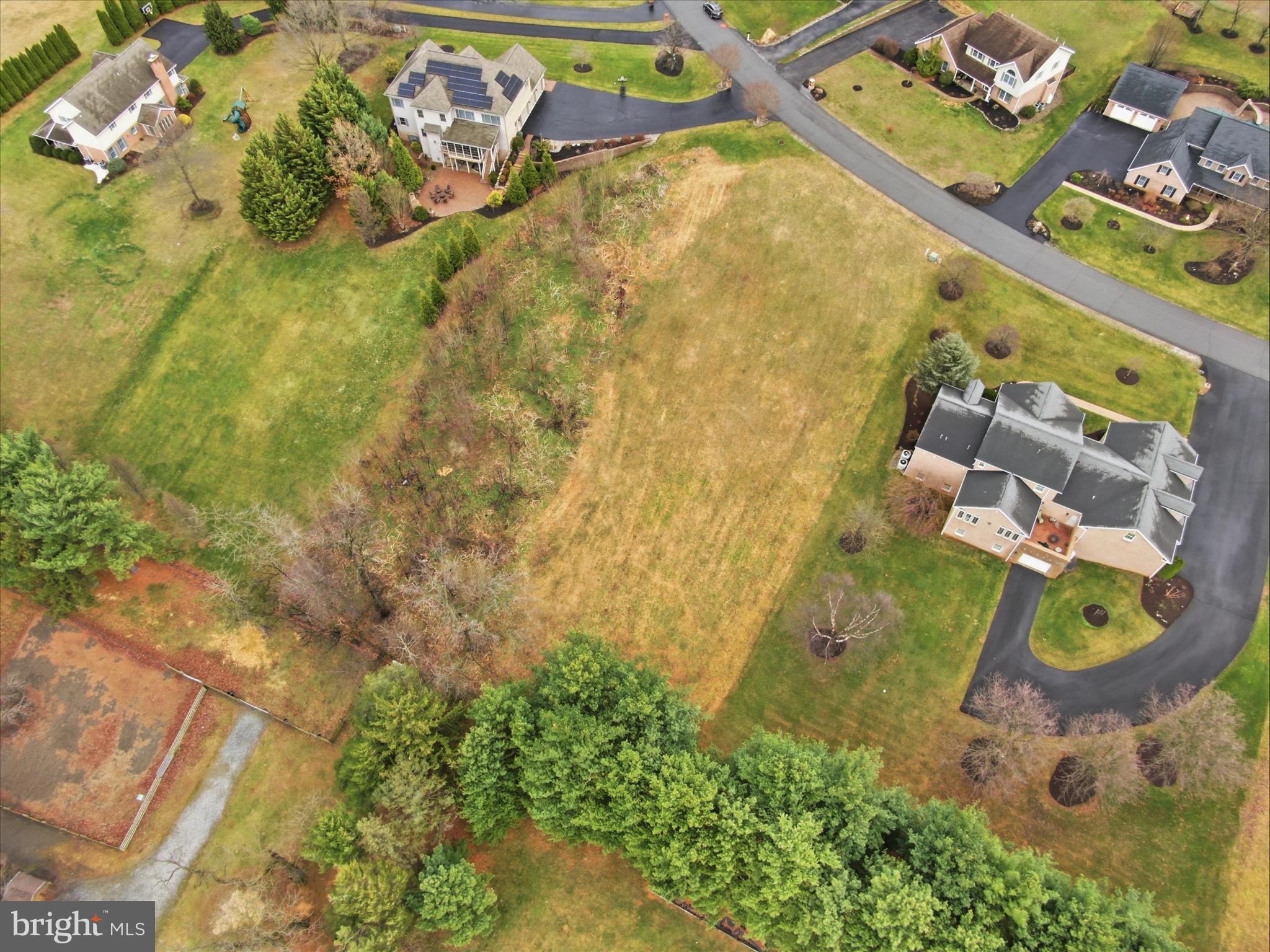 COUNTRY LANE ESTATES - Land