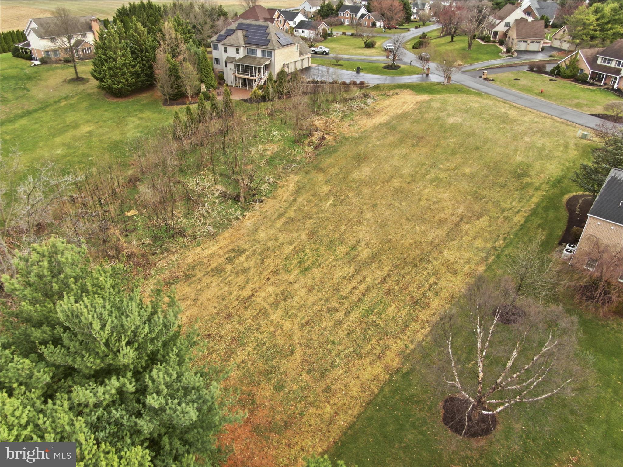 COUNTRY LANE ESTATES - Land