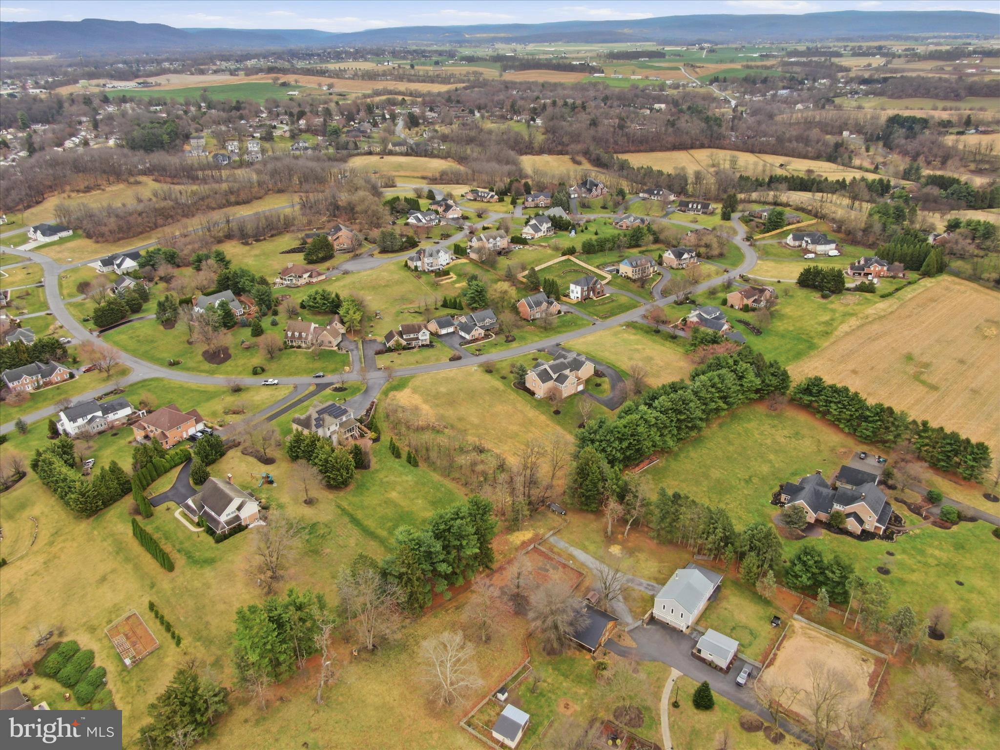 COUNTRY LANE ESTATES - Land