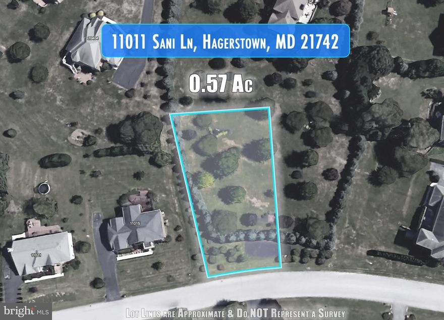Build your dream home on this lot in the prestigious sought after Black Rock Estates.  Close to shopping, and medical services Walk to Black Rock Golf Course. Adjoining lot, 11007 Sani Ln, also available.