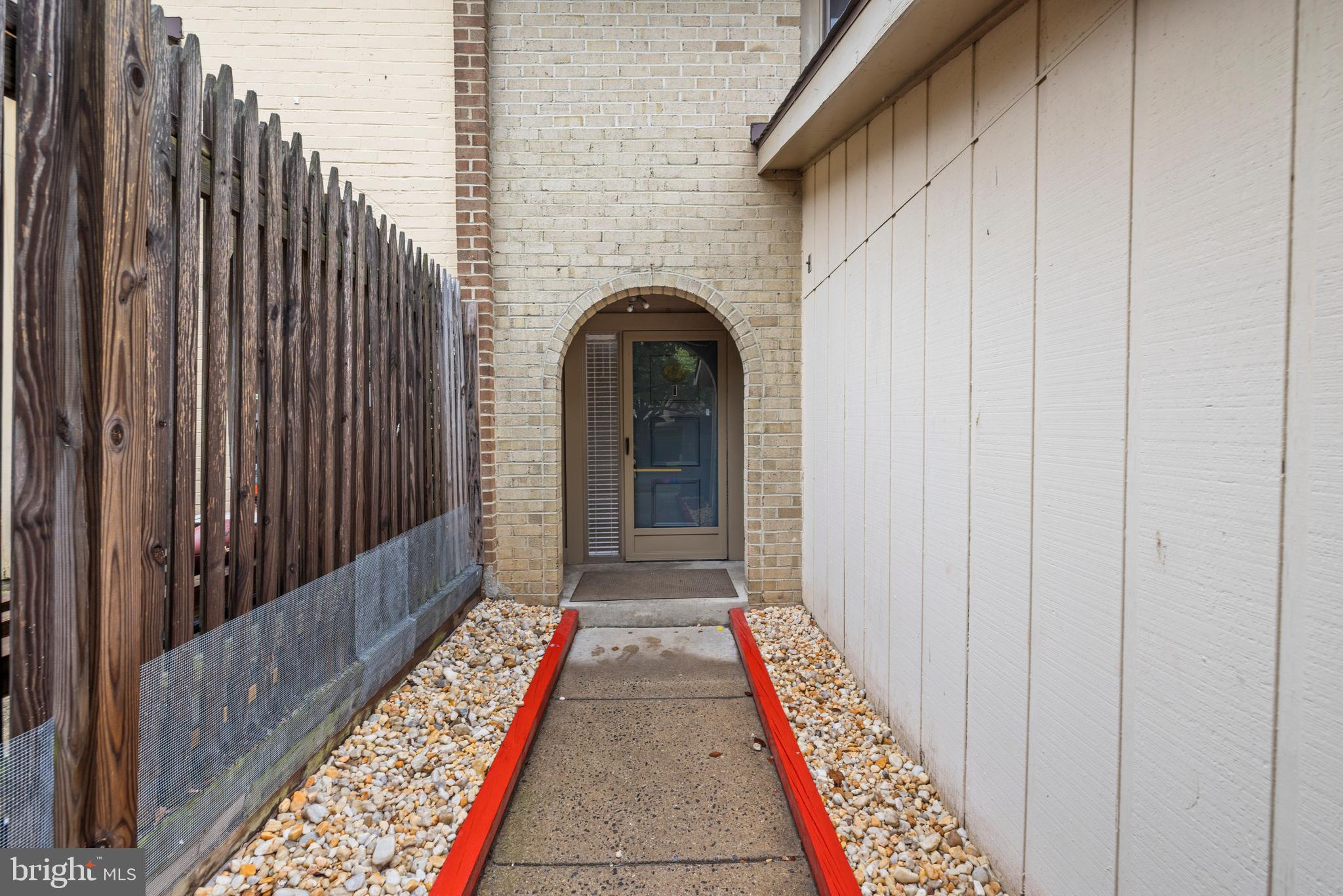 19587 BRASSIE PLACE 8-D