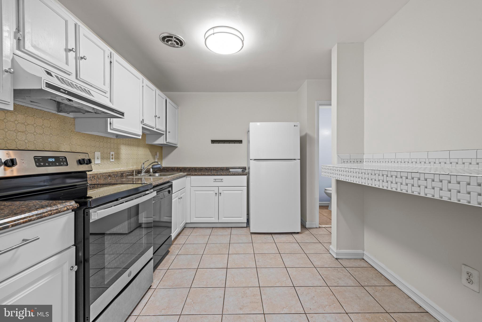 THOMAS CHOICE - Residential