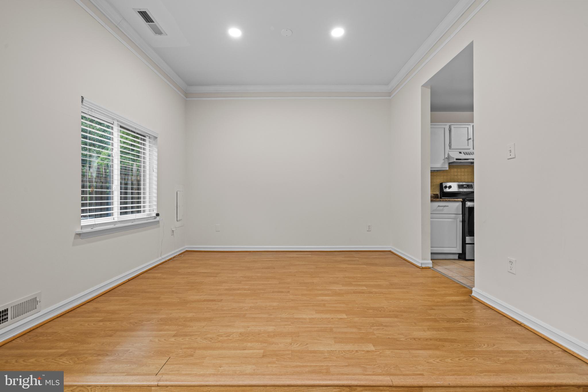 THOMAS CHOICE - Residential