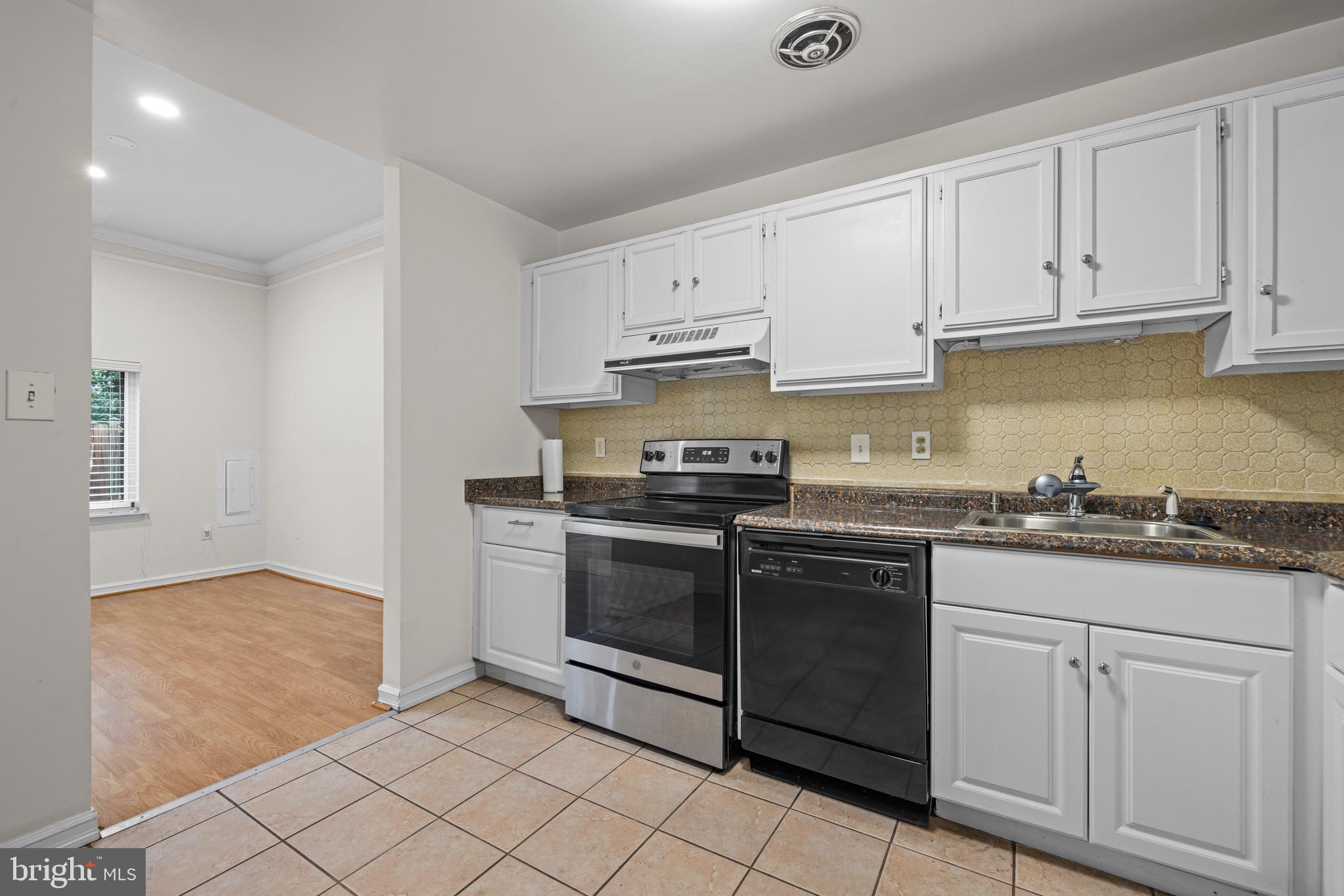 THOMAS CHOICE - Residential