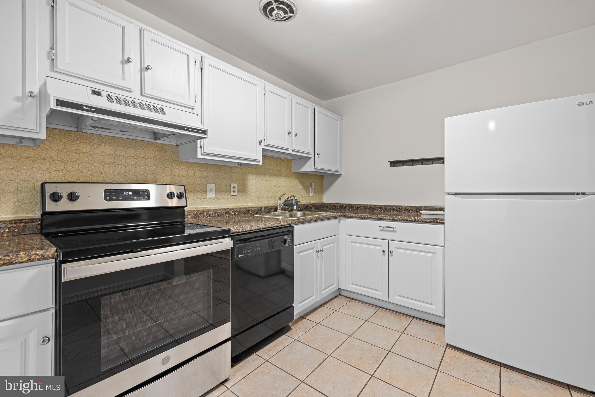 THOMAS CHOICE - Residential