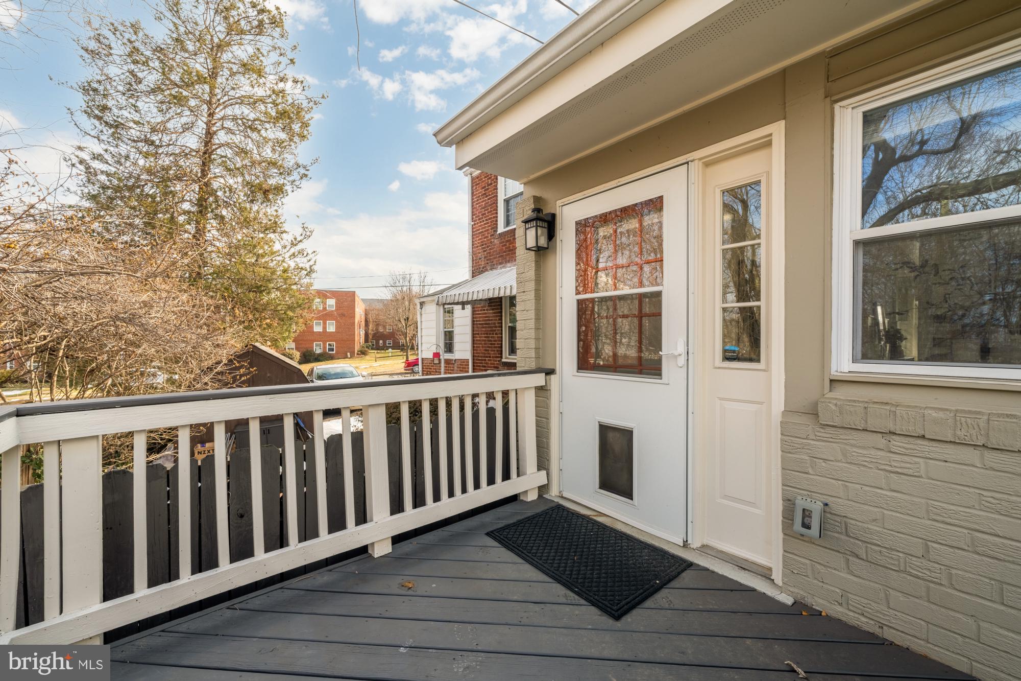 JEFFERSON MANOR - Residential