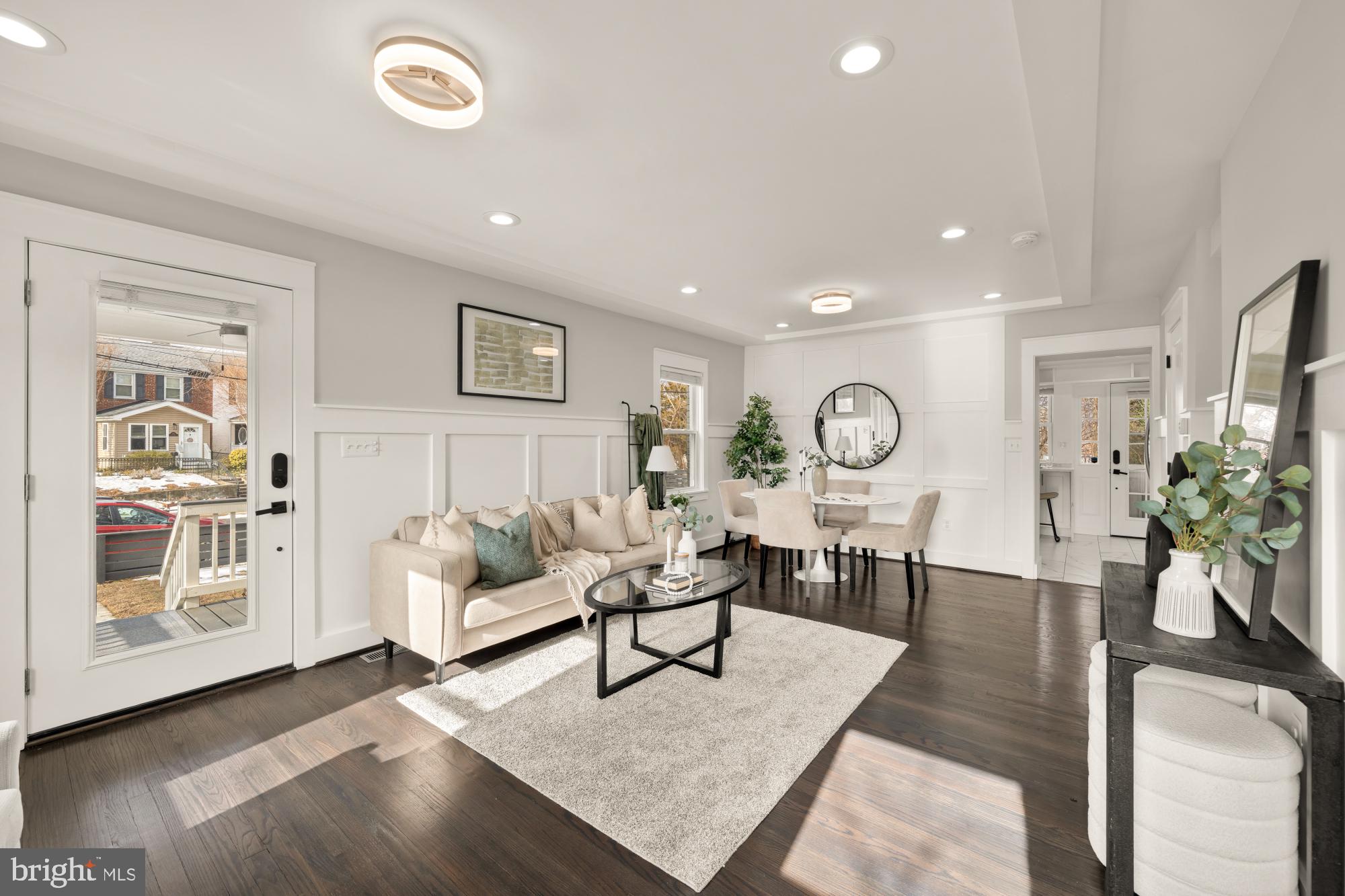 JEFFERSON MANOR - Residential