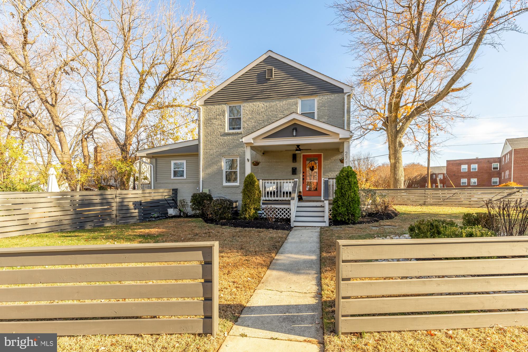 JEFFERSON MANOR - Residential