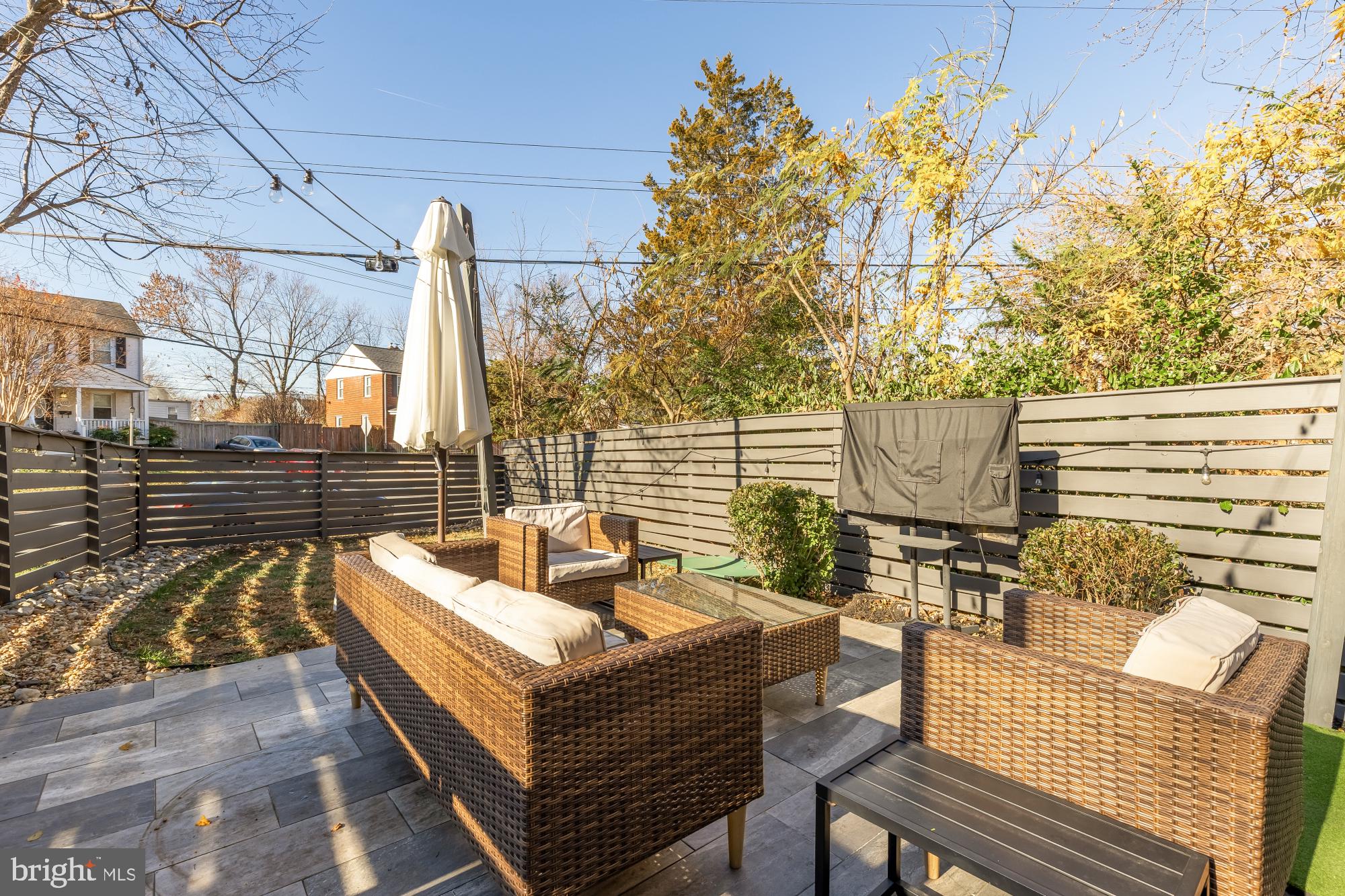 JEFFERSON MANOR - Residential