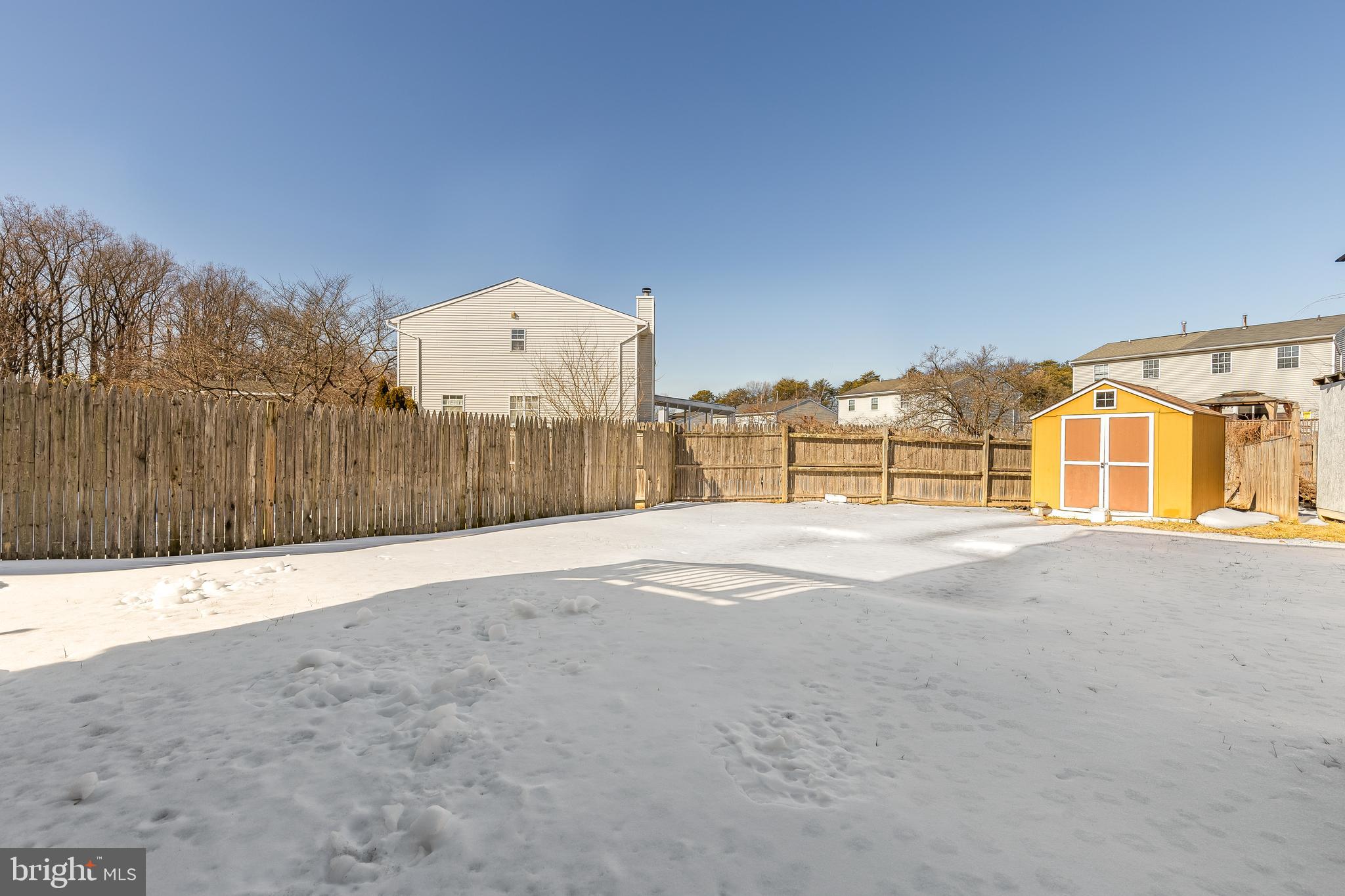 CENTRAL HILLS - Residential