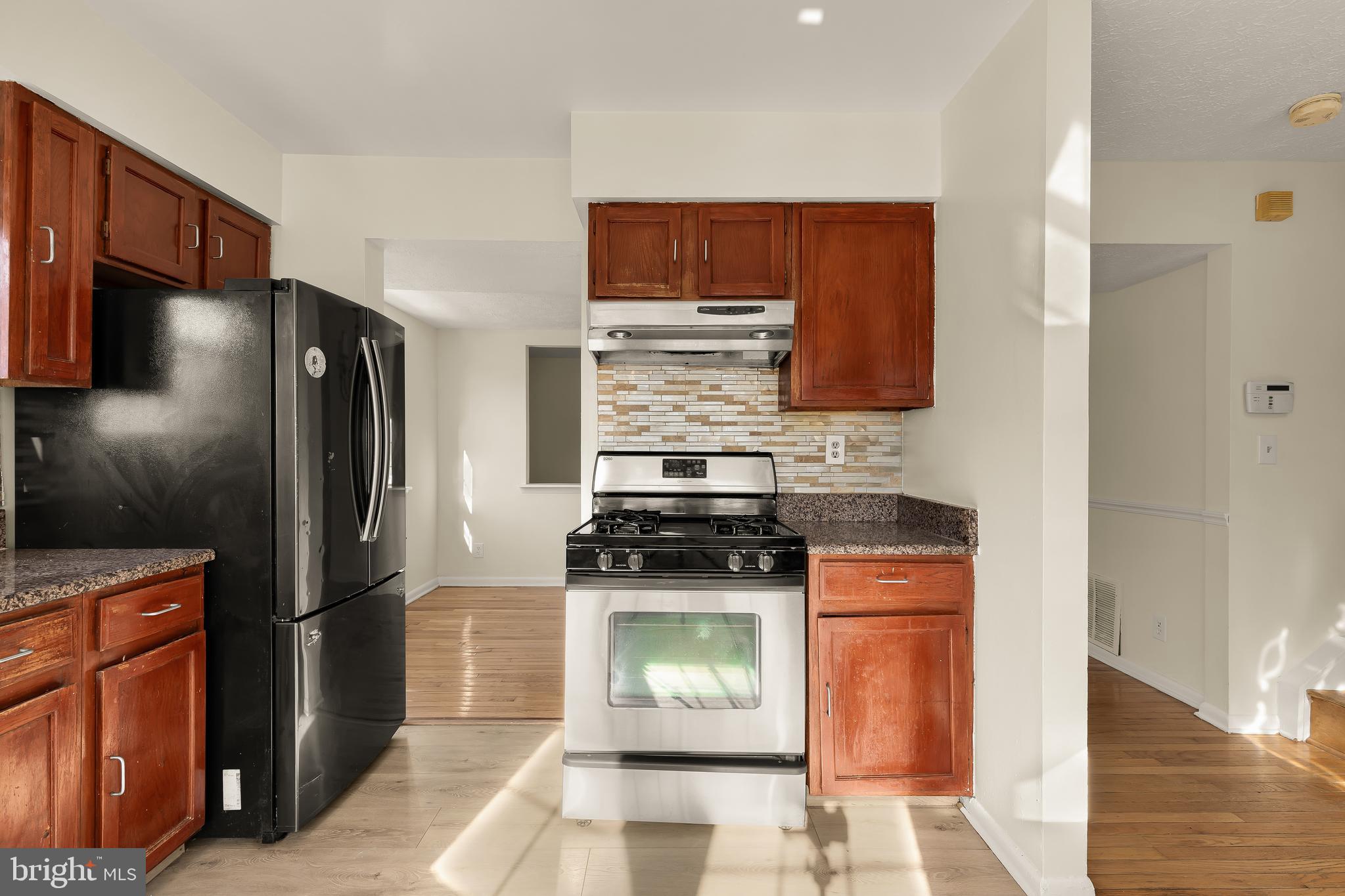 CENTRAL HILLS - Residential