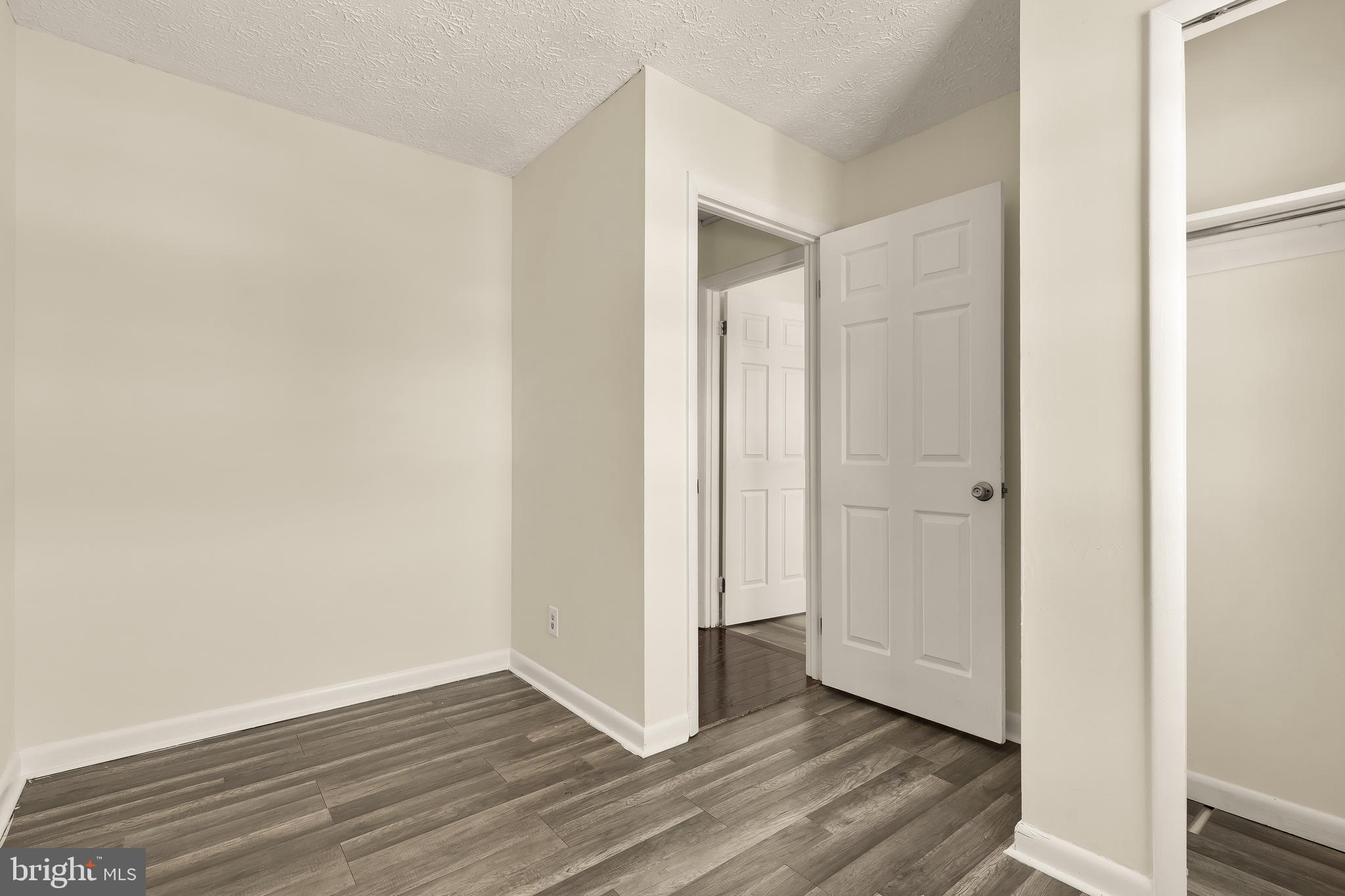 CENTRAL HILLS - Residential