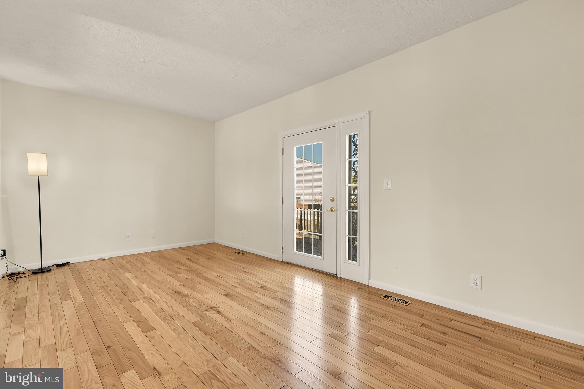 CENTRAL HILLS - Residential