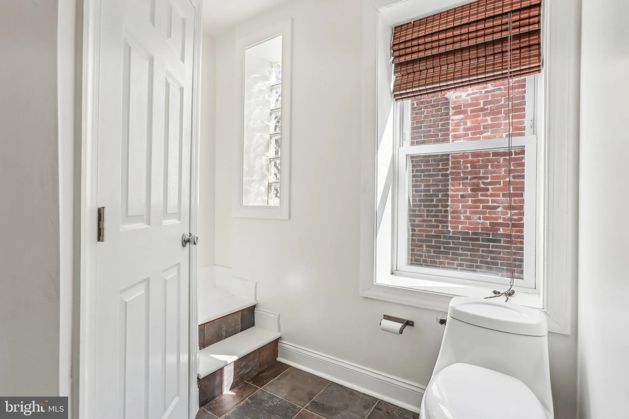 Philadelphia, Pennsylvania 19130, United States, ,Commercial,Active,30727