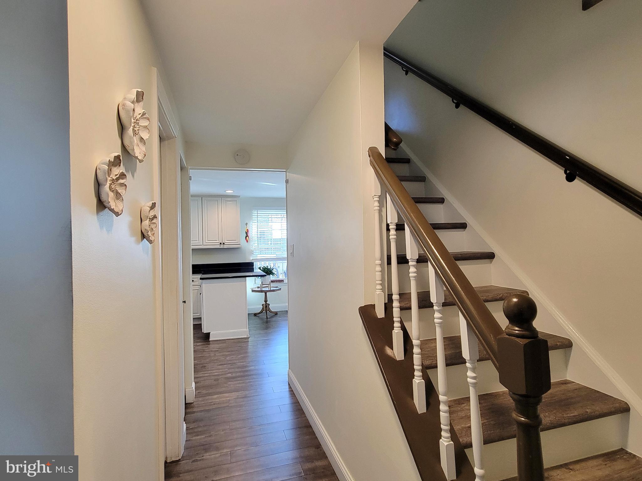 XANADU ESTATES - Residential Lease