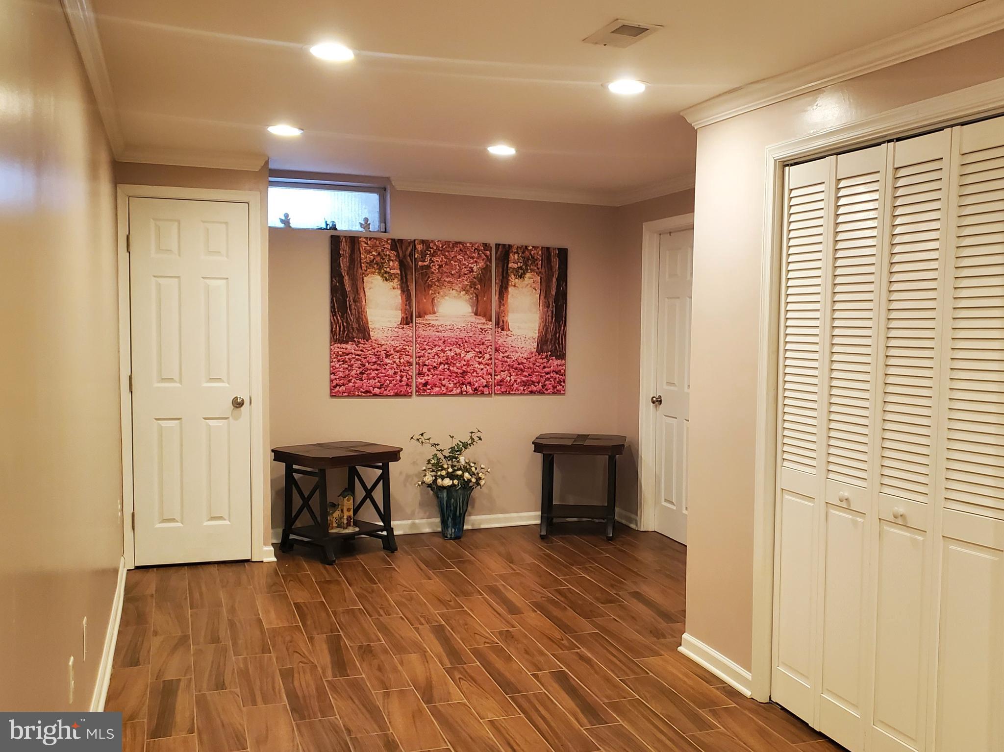 XANADU ESTATES - Residential Lease