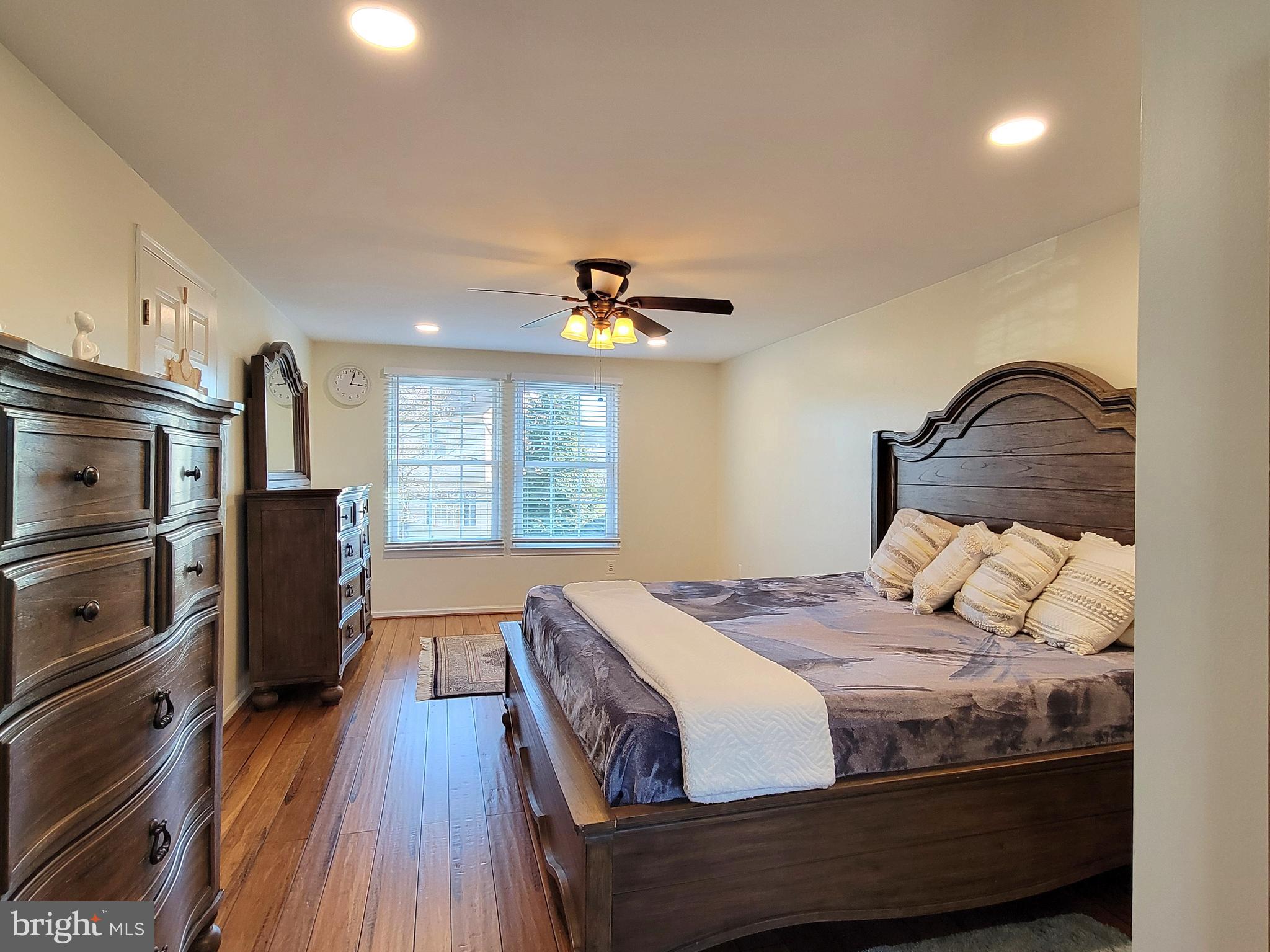 XANADU ESTATES - Residential Lease