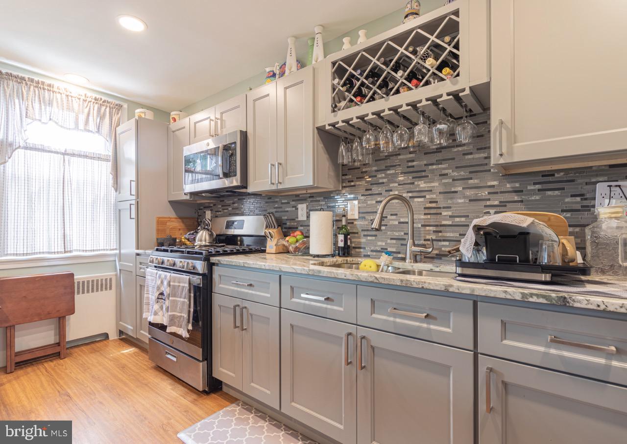 MAYFAIR - Residential