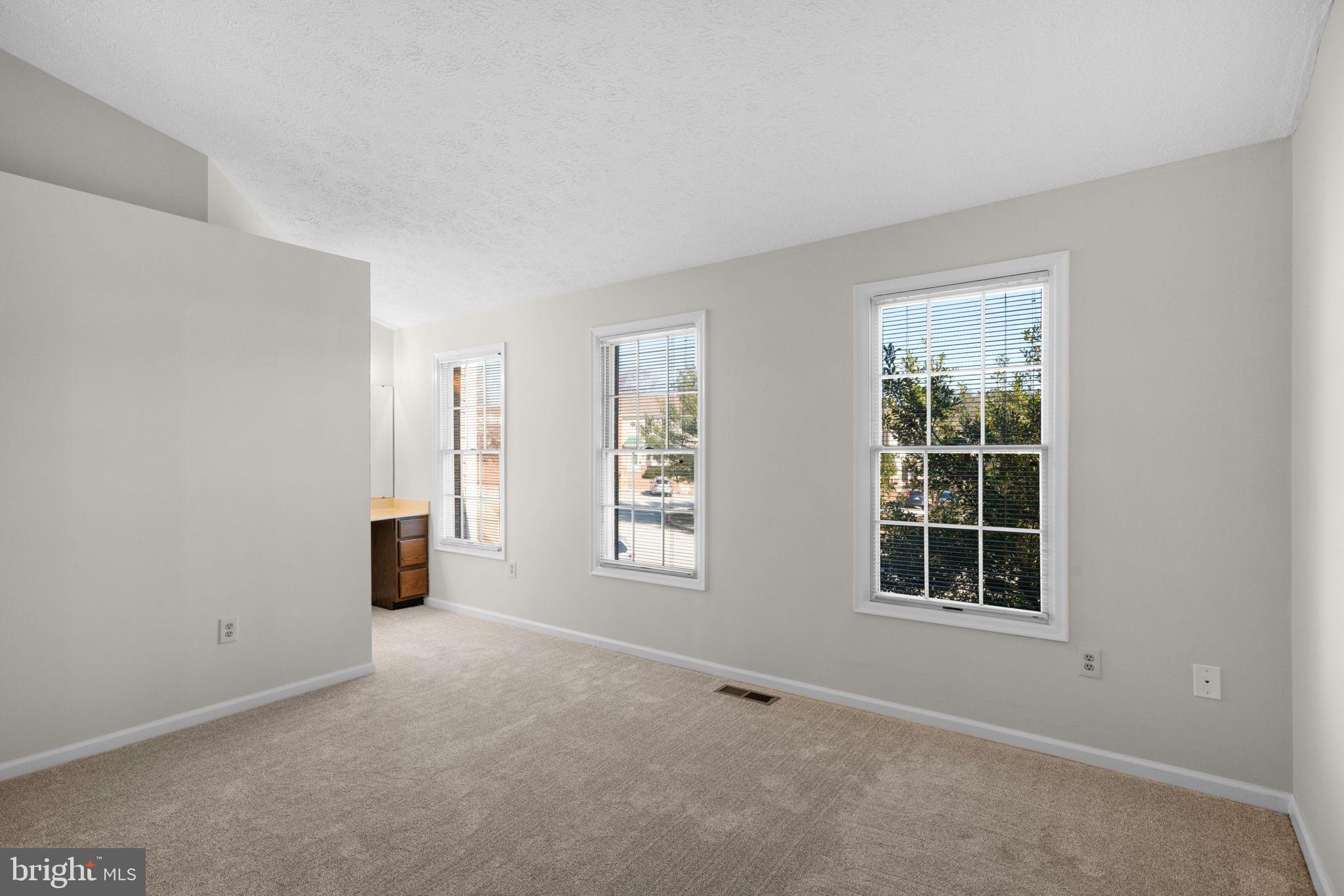 BRIGHTFIELD - Residential