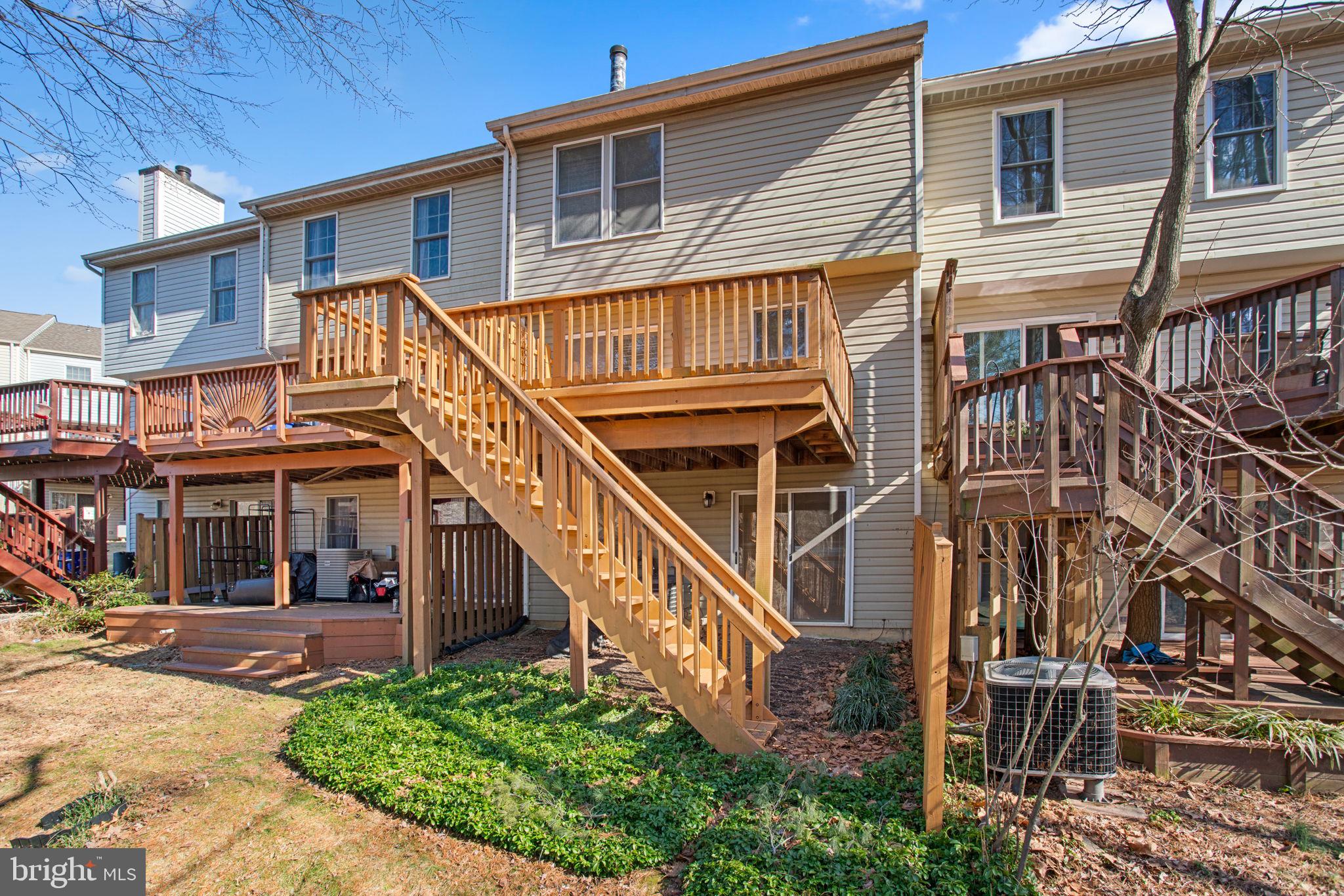 BRIGHTFIELD - Residential