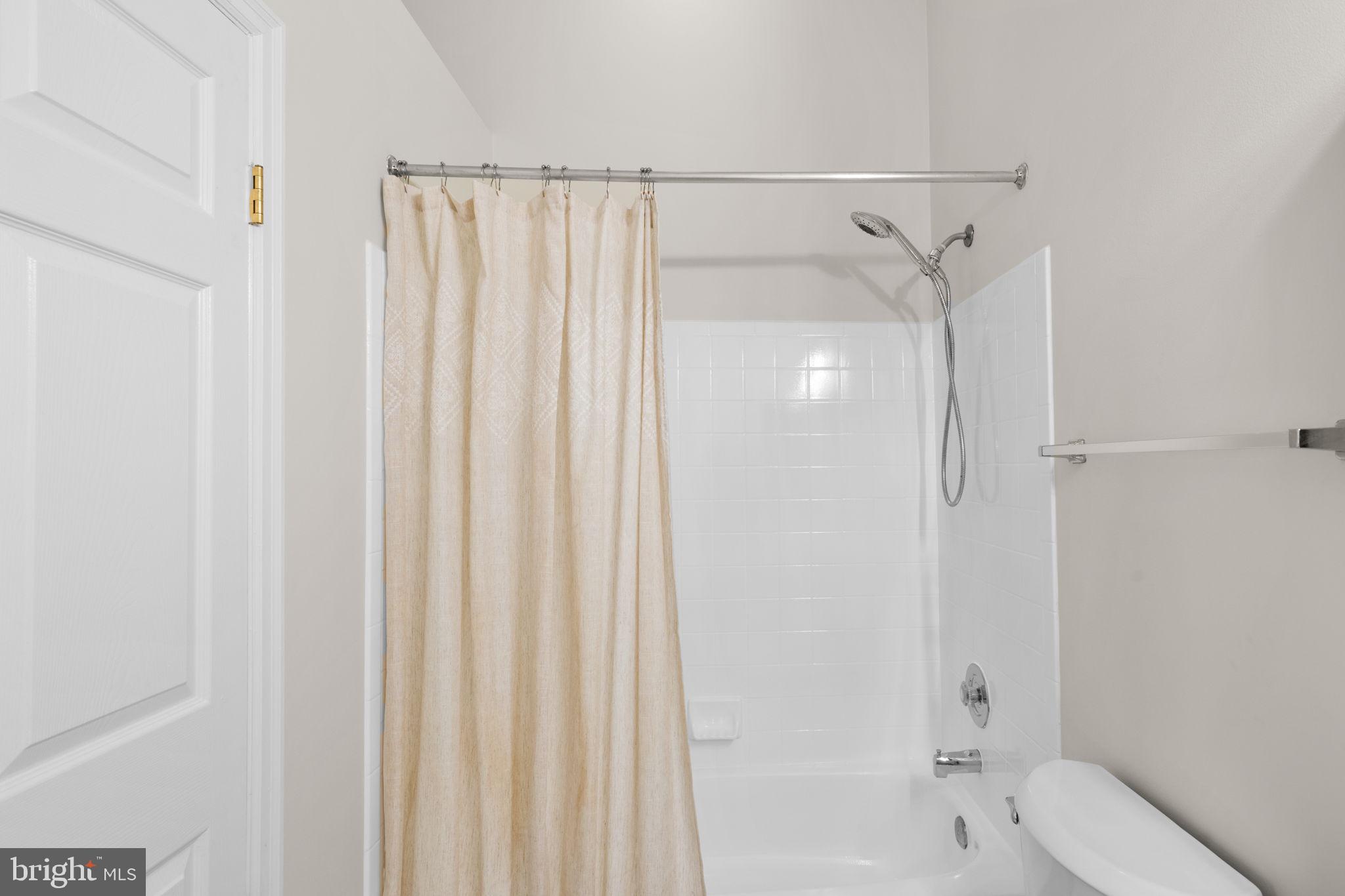 BRIGHTFIELD - Residential