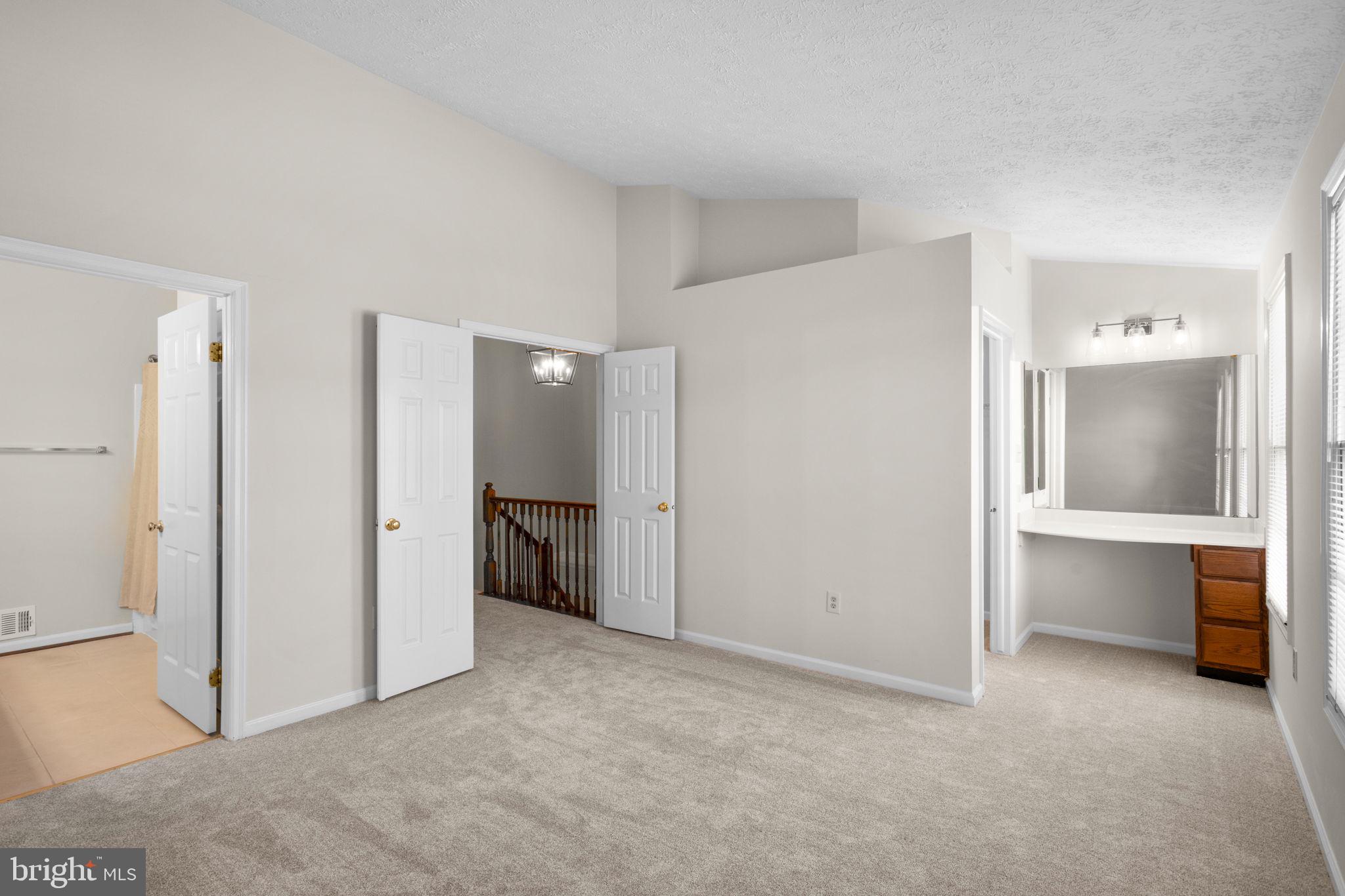 BRIGHTFIELD - Residential