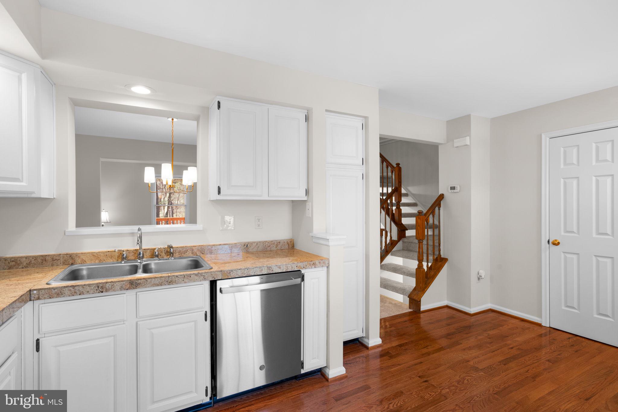 BRIGHTFIELD - Residential