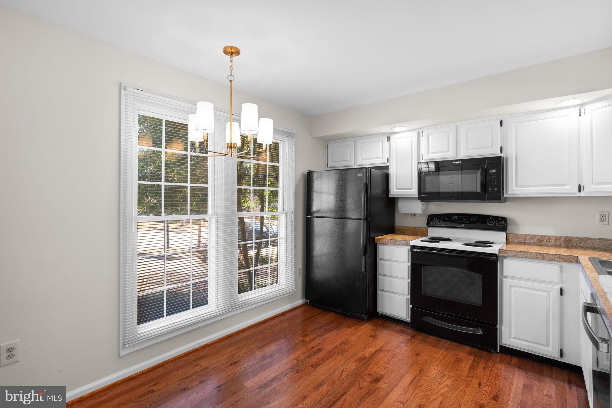 BRIGHTFIELD - Residential