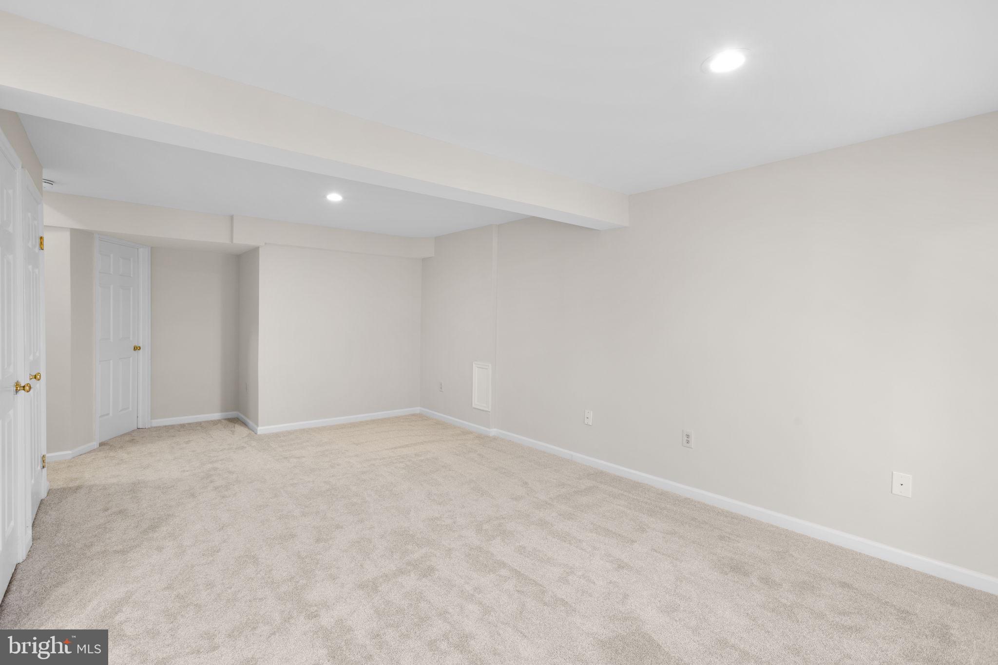 BRIGHTFIELD - Residential