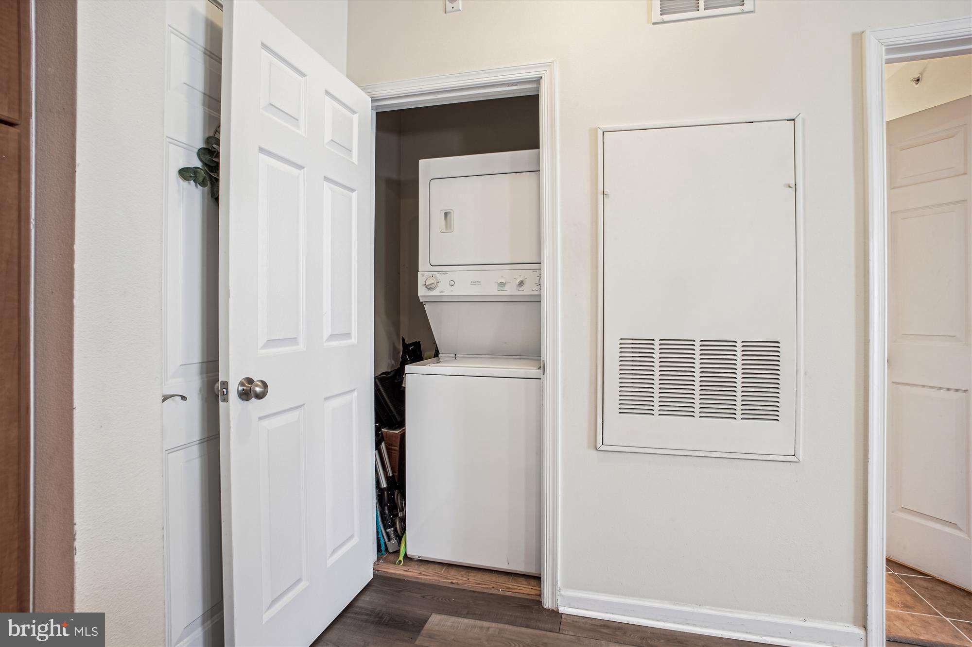 BRYSON AT WOODLAND PARK - Residential