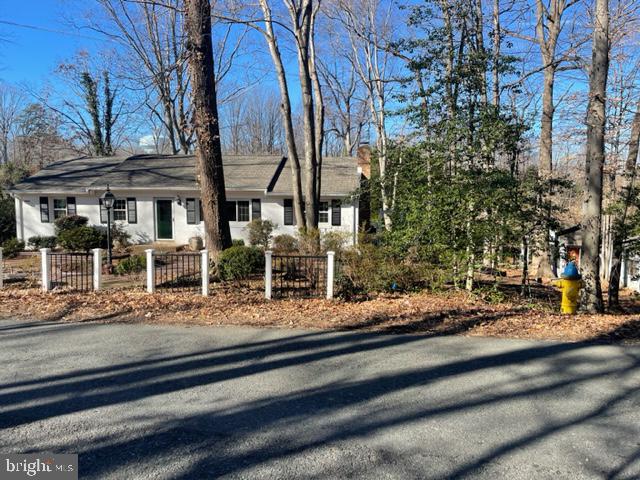 AQUIA CREEK - Residential Lease