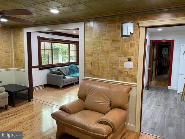 AQUIA CREEK - Residential Lease