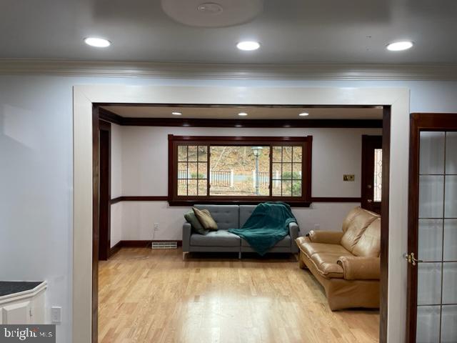 AQUIA CREEK - Residential Lease