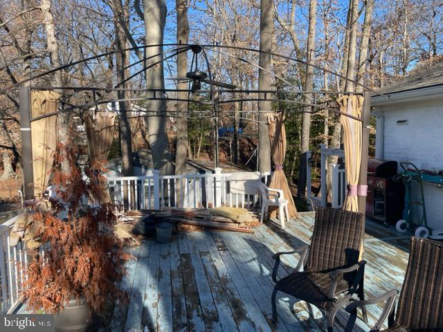 AQUIA CREEK - Residential Lease